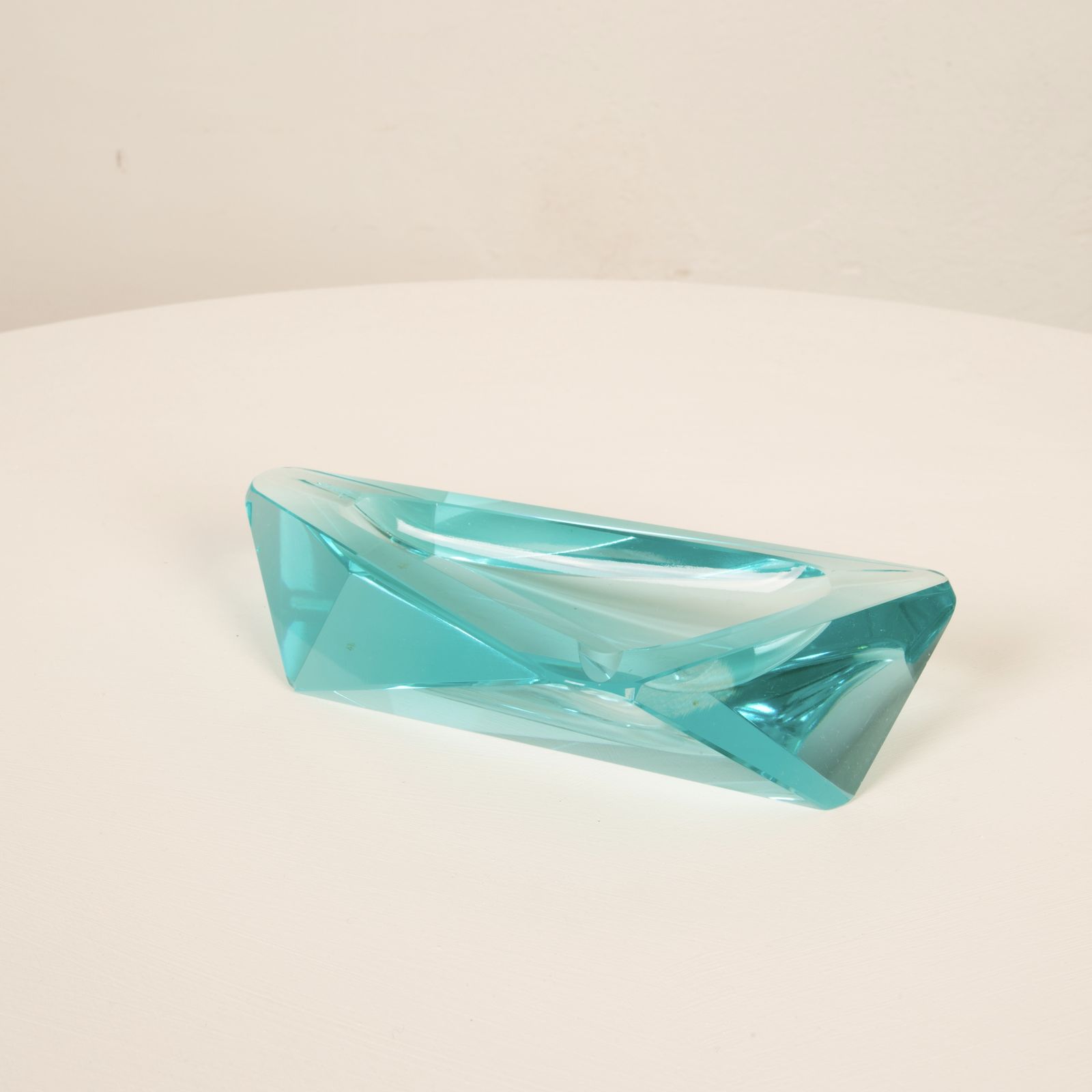 Fontana Arte Italia Style Blue Crystal Ashtray From The 1970s. photo furniture