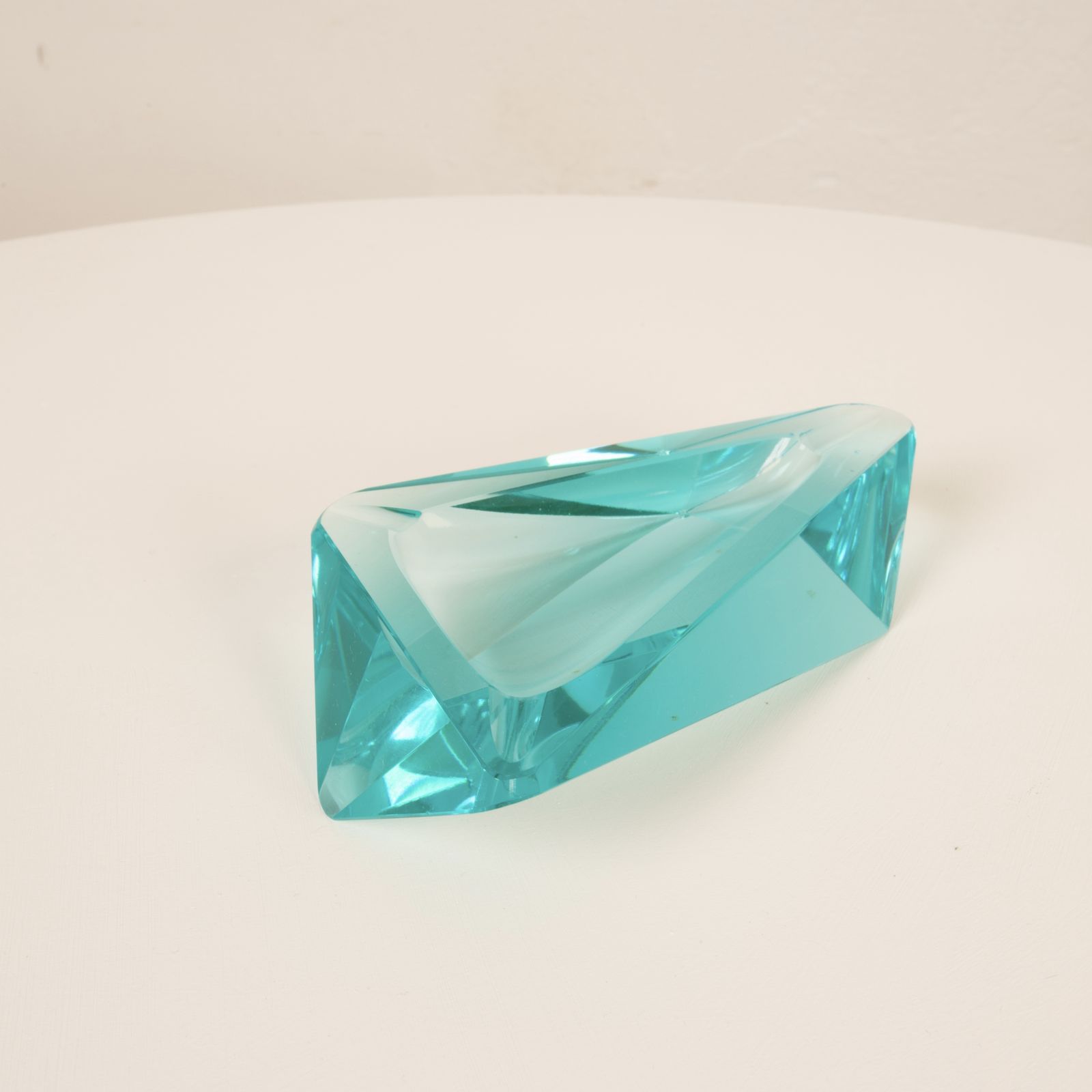 Fontana Arte Italia Style Blue Crystal Ashtray From The 1970s. photo vintage