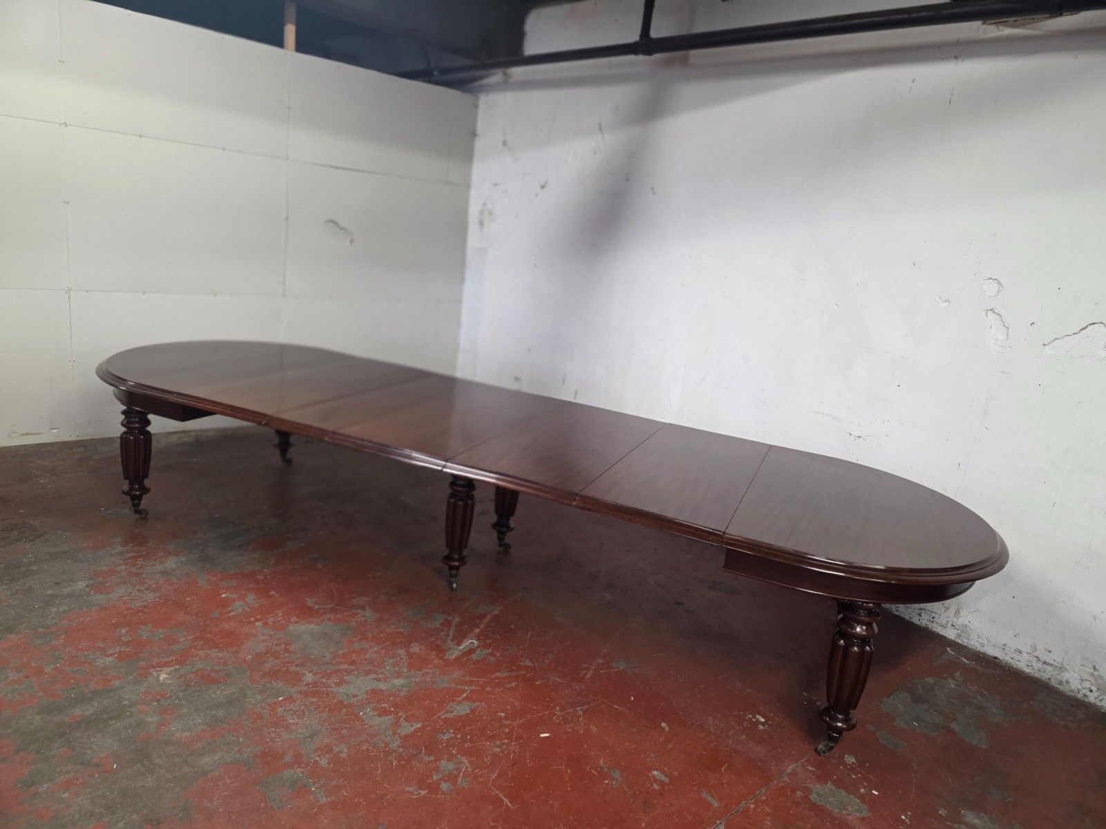 Antique Large William IV Mahogany Banquet/Extending Dining Table 1840s. photo Furniture