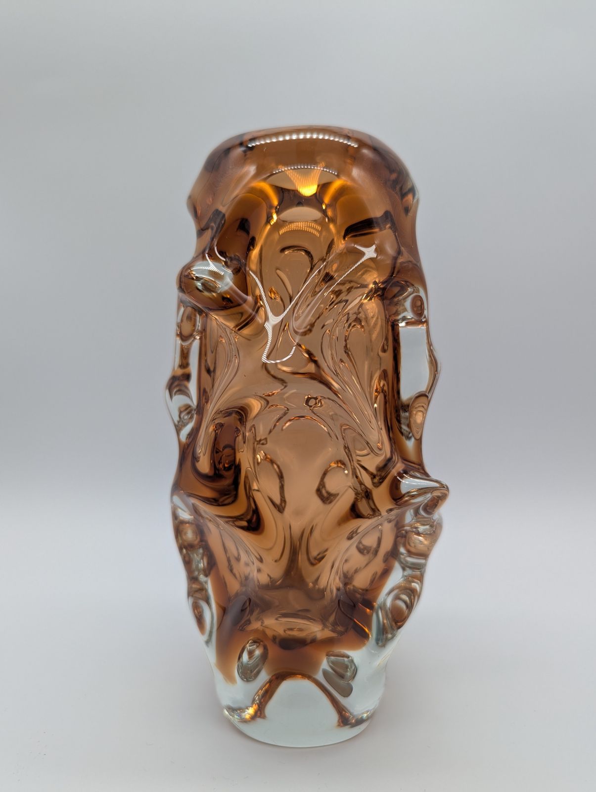 1960s Czech Amber & Green Sommerso “Brain” Vase — Attributed To Pavel Hlava For Borské Sklo — 26 Cm photo vinterior
