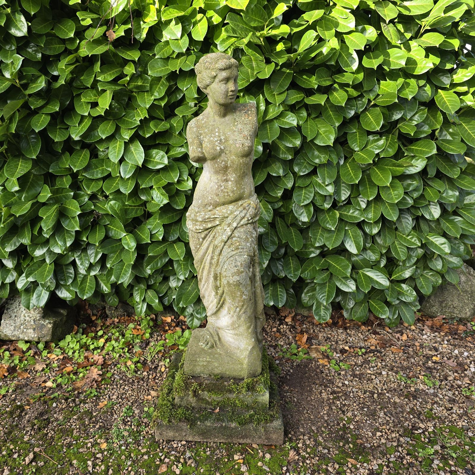 Greek Goddess Venus De Milo Stone Statue