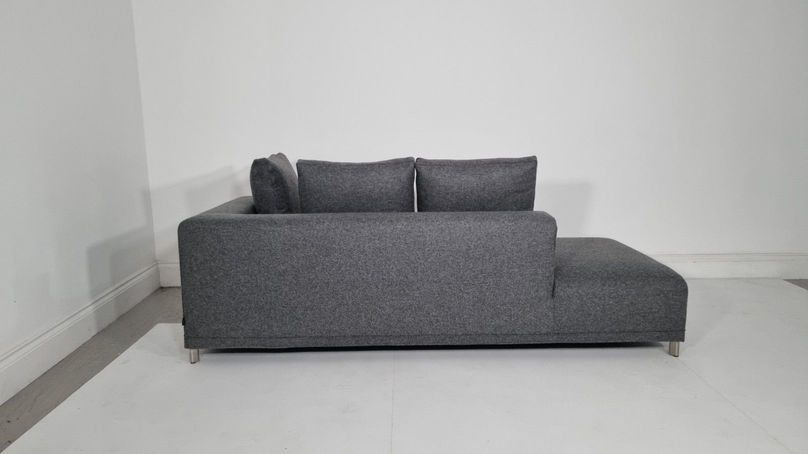photo buy Ligne Roset Opium Chaise Unit In Luxurious Grey Wool In Excellent Condition