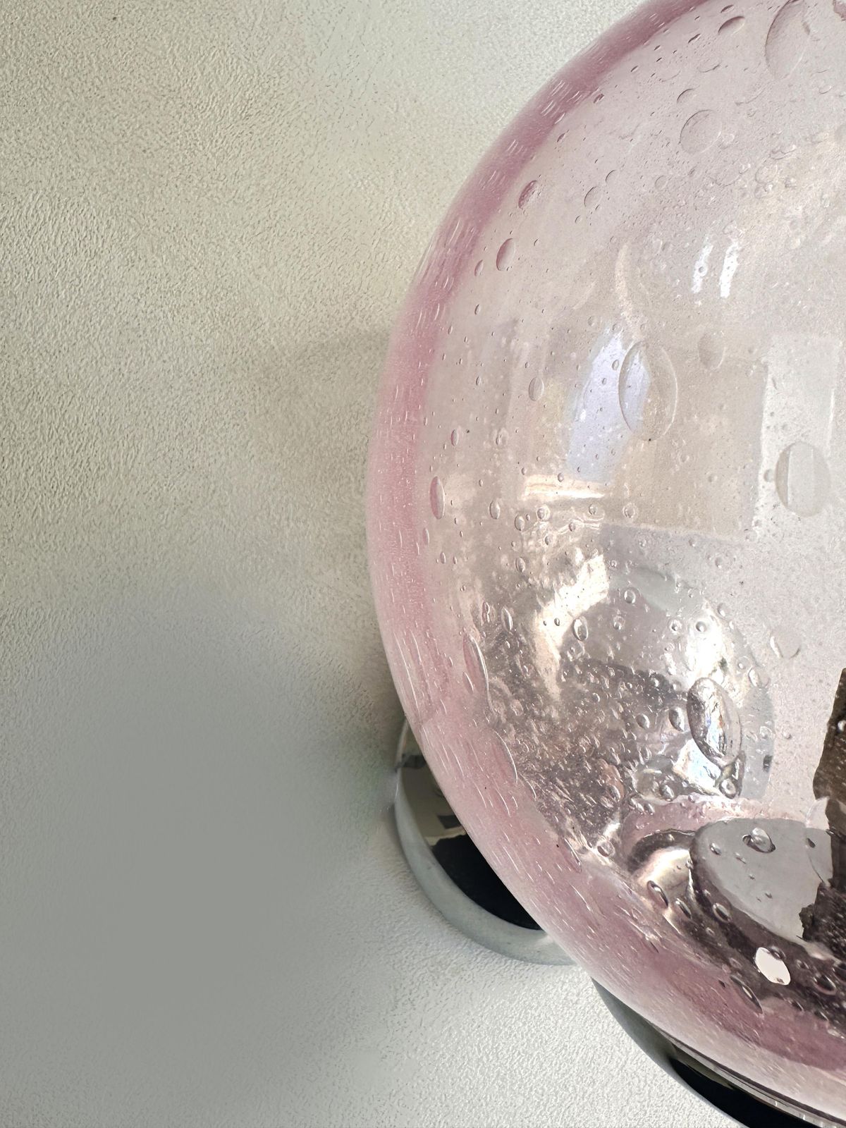 Set Of Two Contemporary Pink "Pulegoso" Murano Glass Wall Sconces photo vinterior