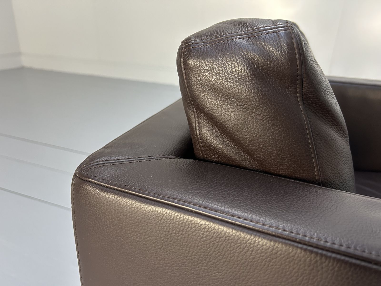 Walter Knoll "Nelson 605" Swivel Armchair In Brown Leather photo vintage