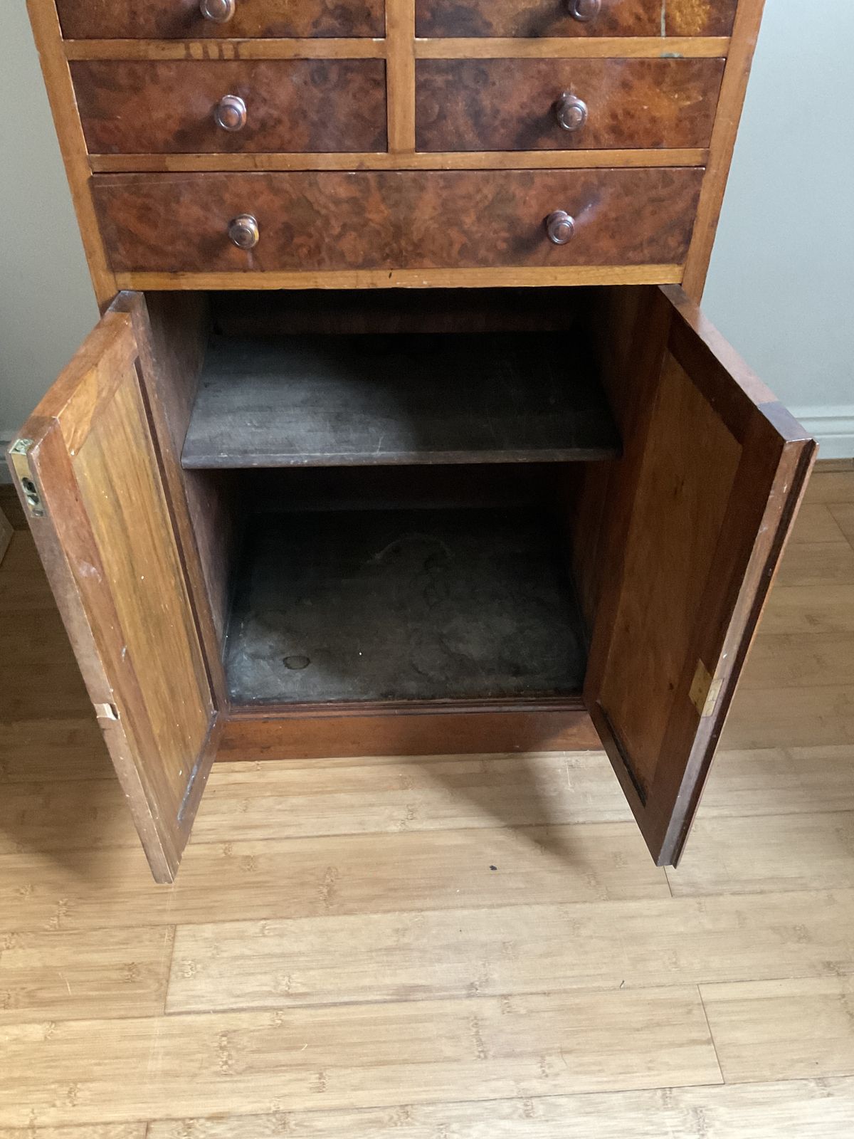 photo buy Dental Surgery Cabinet By The Dental Manufacturing Co. Ltd., 1912.