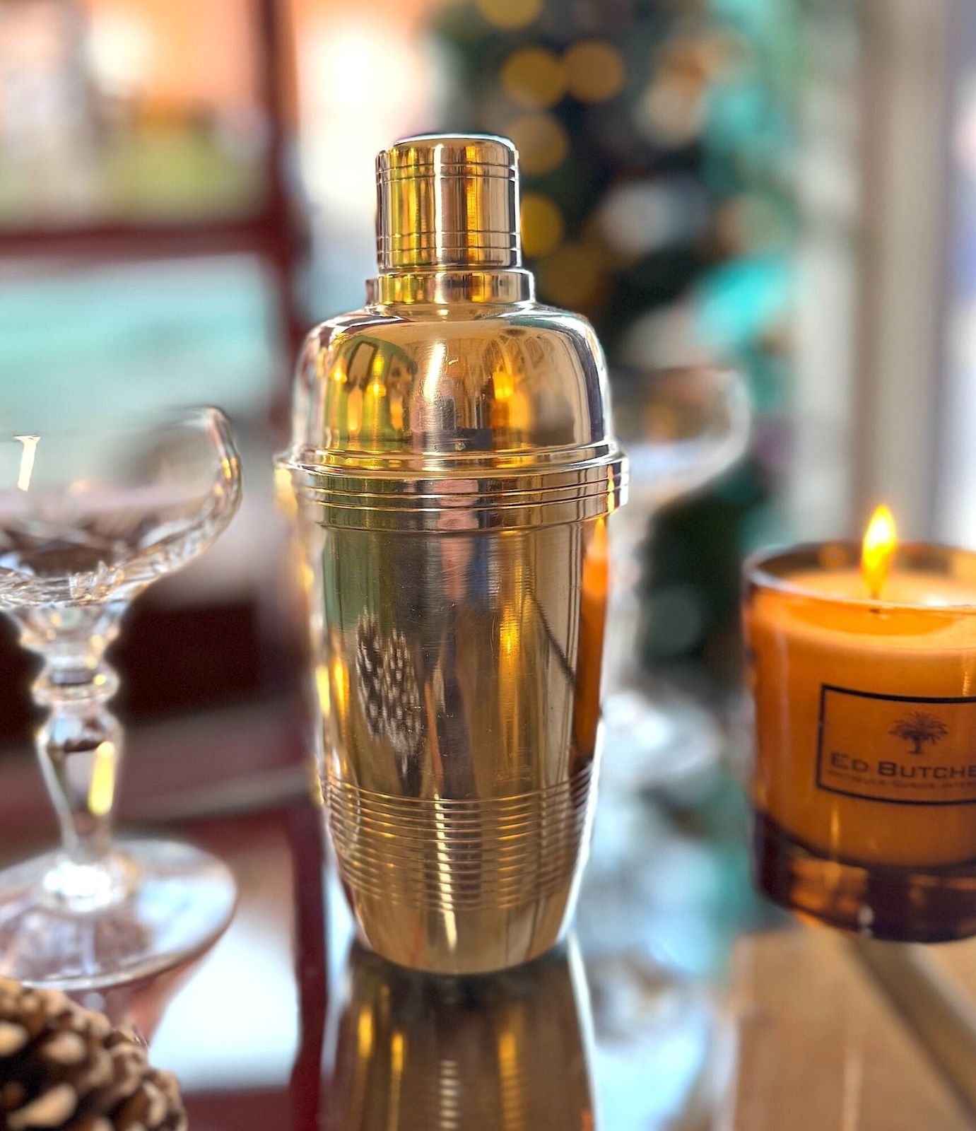 photo vinterior A French Art Deco 1930s Silver Plated Cocktail Shaker