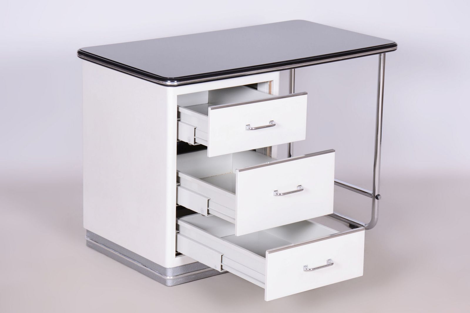 1150.0 Restored Bauhaus Writing Desk, Steel, Glass, Germany, 1940s photo