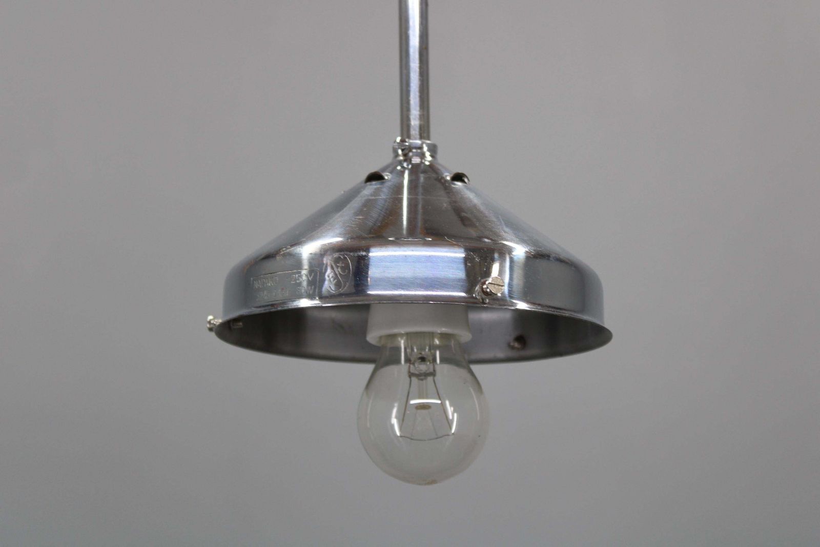 photo vintage 1930s Napako Art Deco Pendant Light In Chrome And Glass, Restored, New Wiring