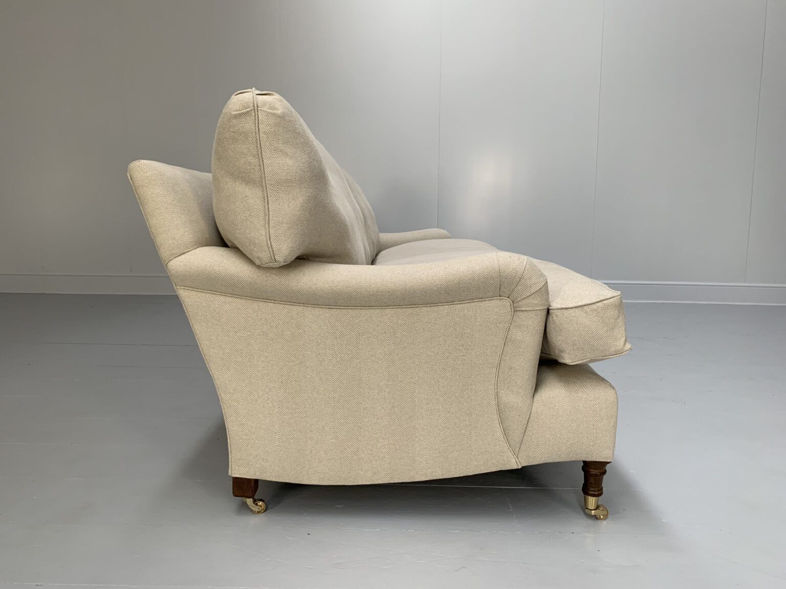 Lord Browns “Standard Arm” Large 3 Seat Sofa – In Ian Mankin Herringbone Linen photo vinterior