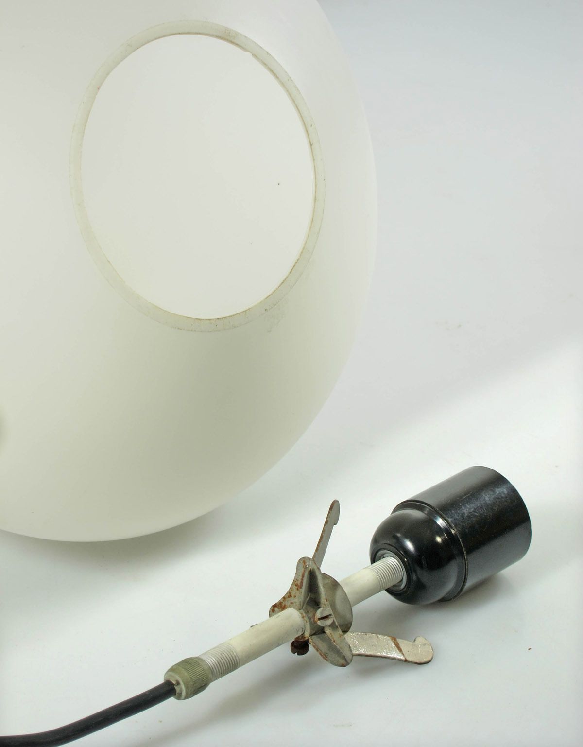 Lisa Johansson Pape Vintage Opaalglaze Hanglamp photo vinterior
