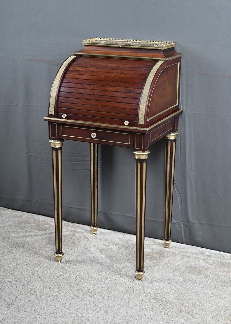 Small Mahogany Parlor Cabinet, Louis XVI Style – Second Half Of The 19th Century photo for sale
