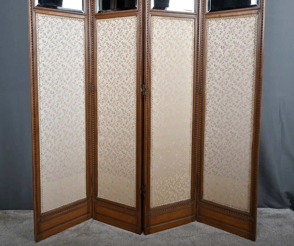 Walnut Screen, Louis XVI Style – Early 20th Century photo vintage