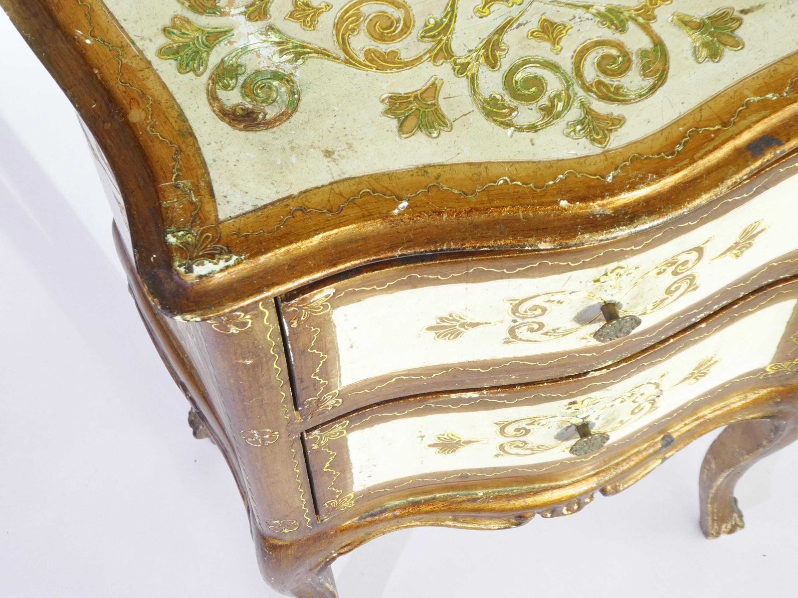 504.0 Small Vintage Florentine Chest Of Drawers, Wooden Gold Gilt Italian Side Table, Nightstand photo