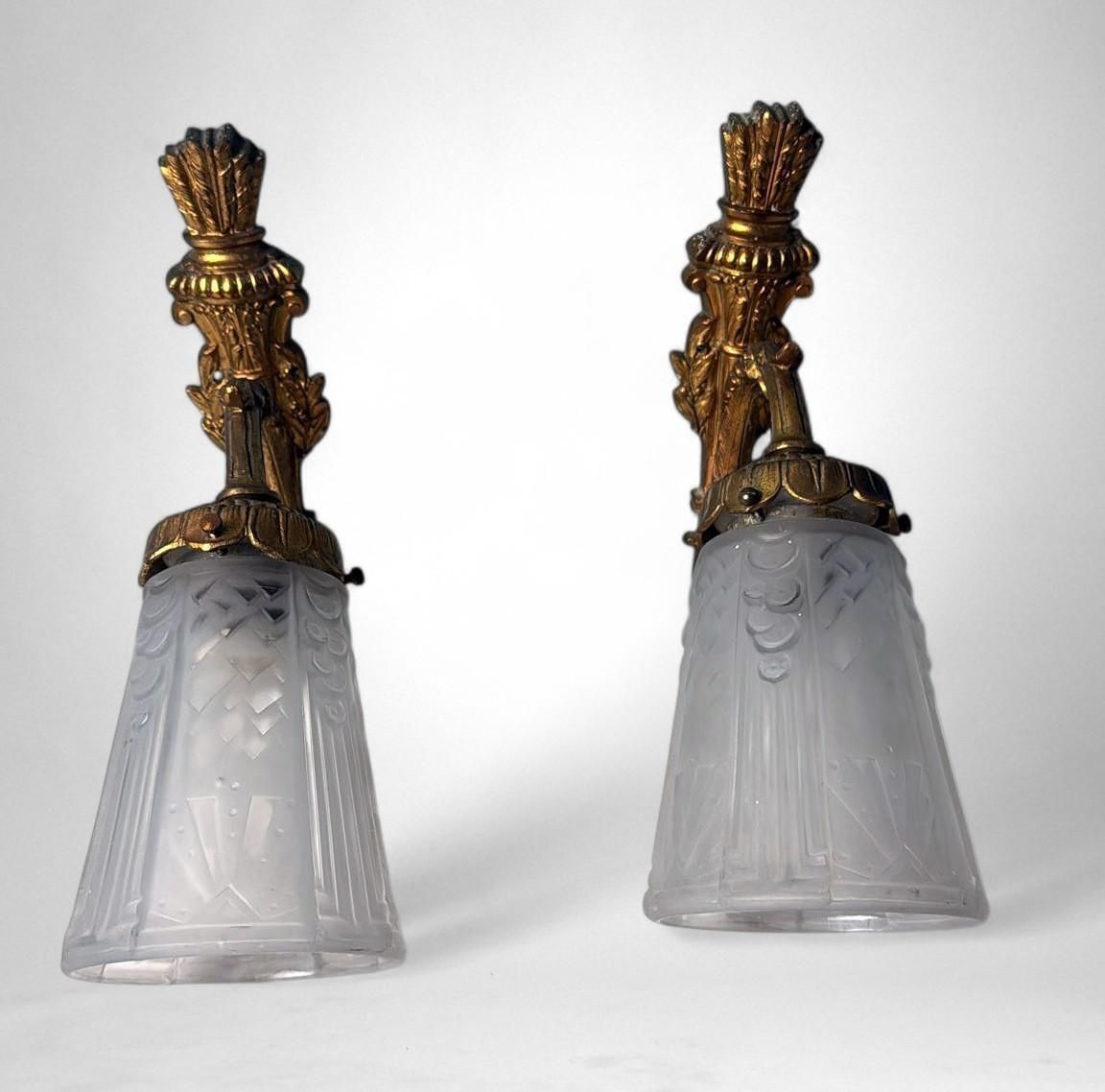 Art Nouveau Art Deco Pair Of Gilt Bronze And Cut Glass Wall Sconces photo 797.0