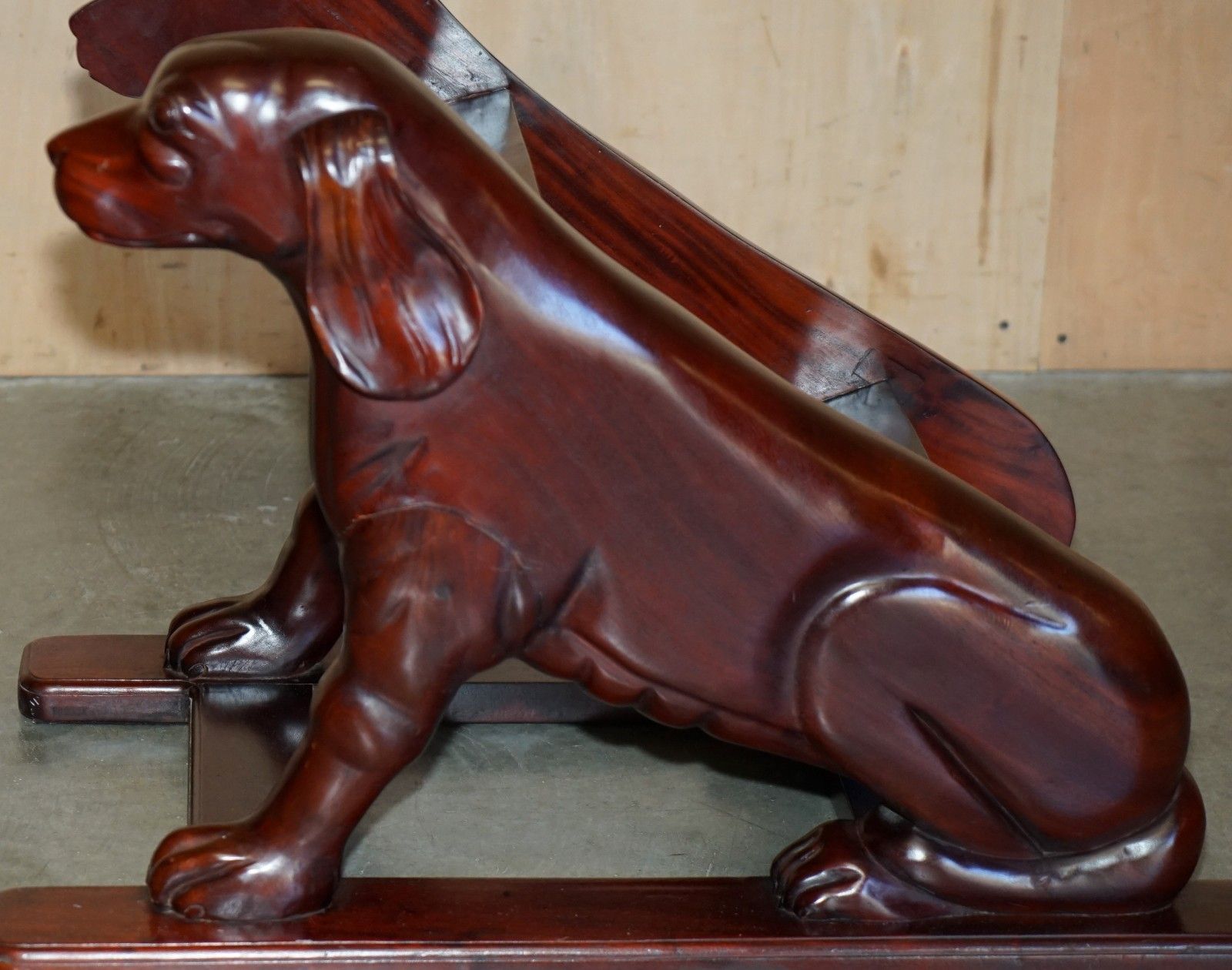 Pair Of Deep Mahogany Library Steps Depicting Ornately Carved Dogs To The Sides photo vinterior