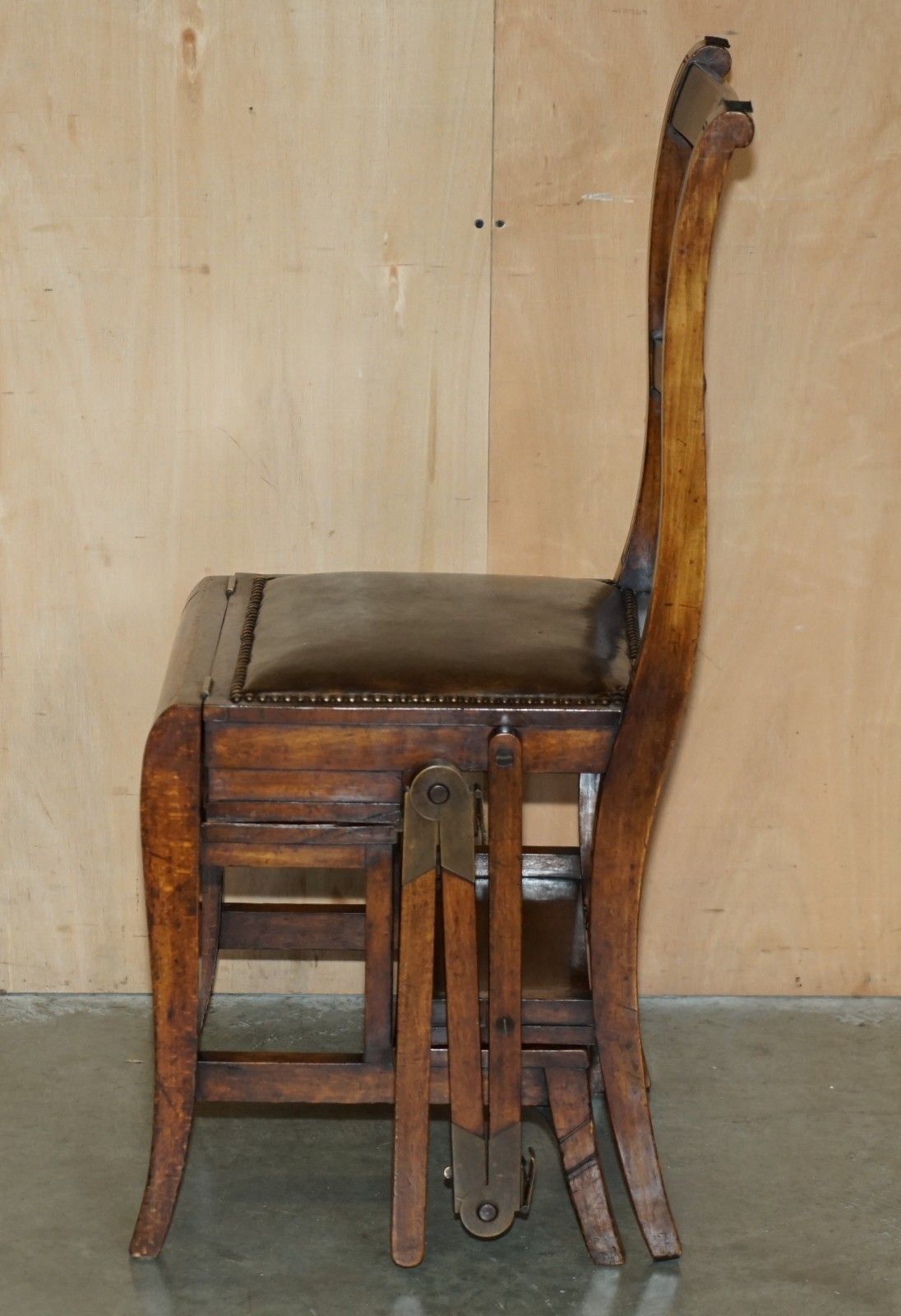 photo vinterior Victorian Circa 1880 Mahogany, Leather & Brass Metamorphic Chair Library Steps