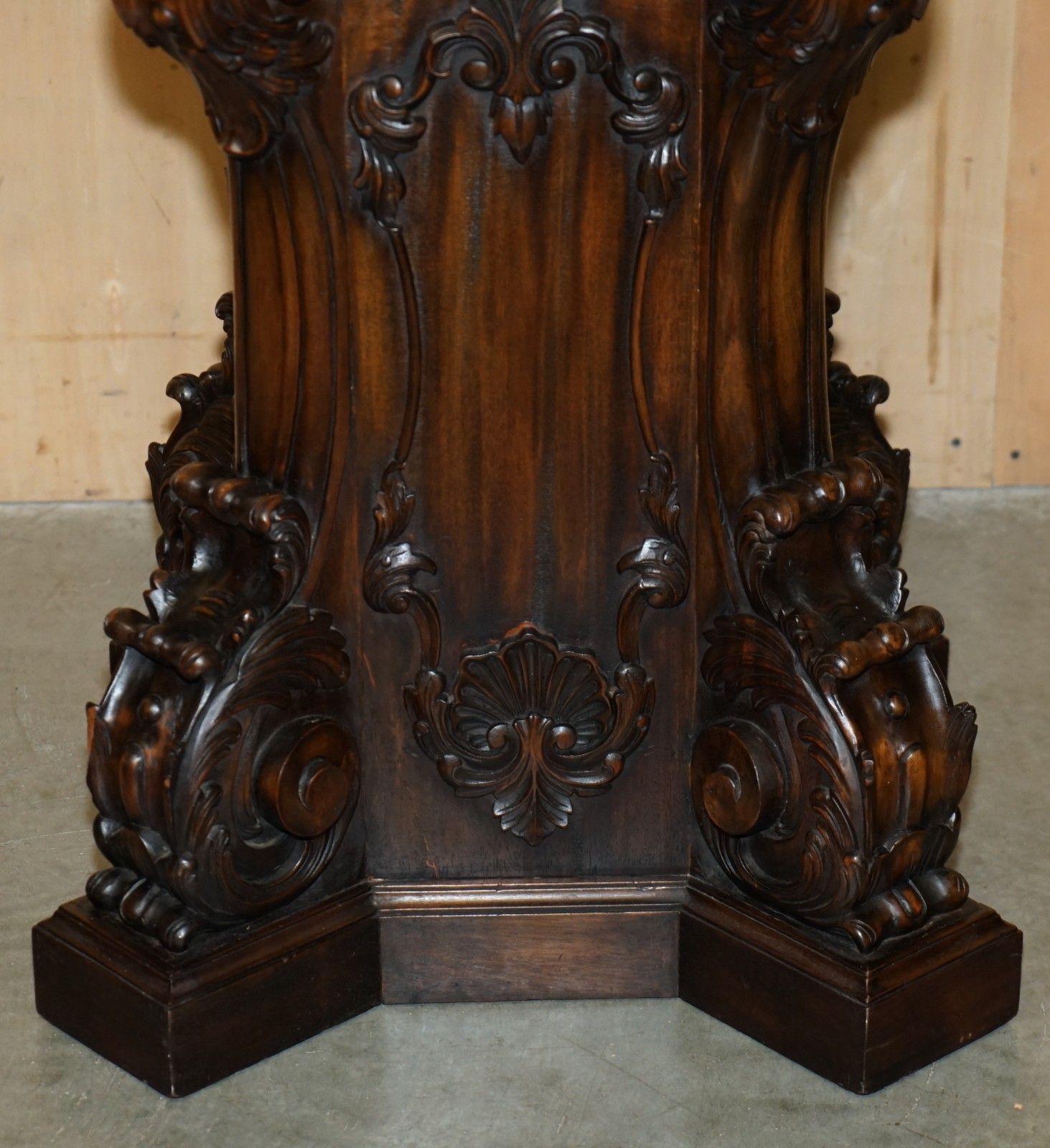 Super Decorative Antique Flamed Mahogany Heavily Carved Display Pedestal photo 2850.0