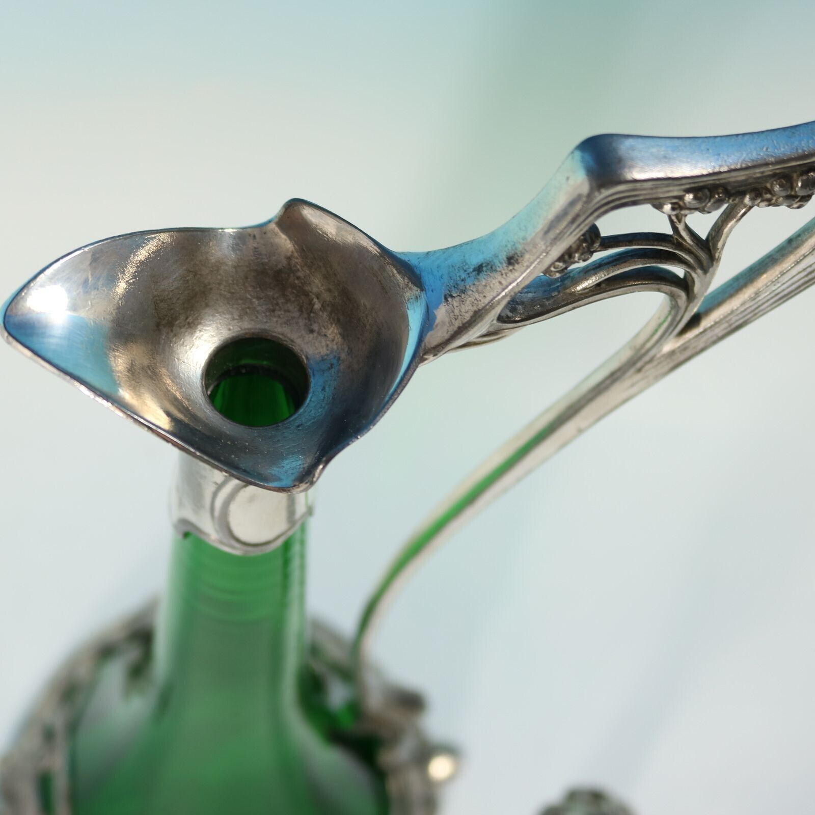 photo vinterior Art Nouveau Wmf Claret Jug And Stopper With Green Glass Liner