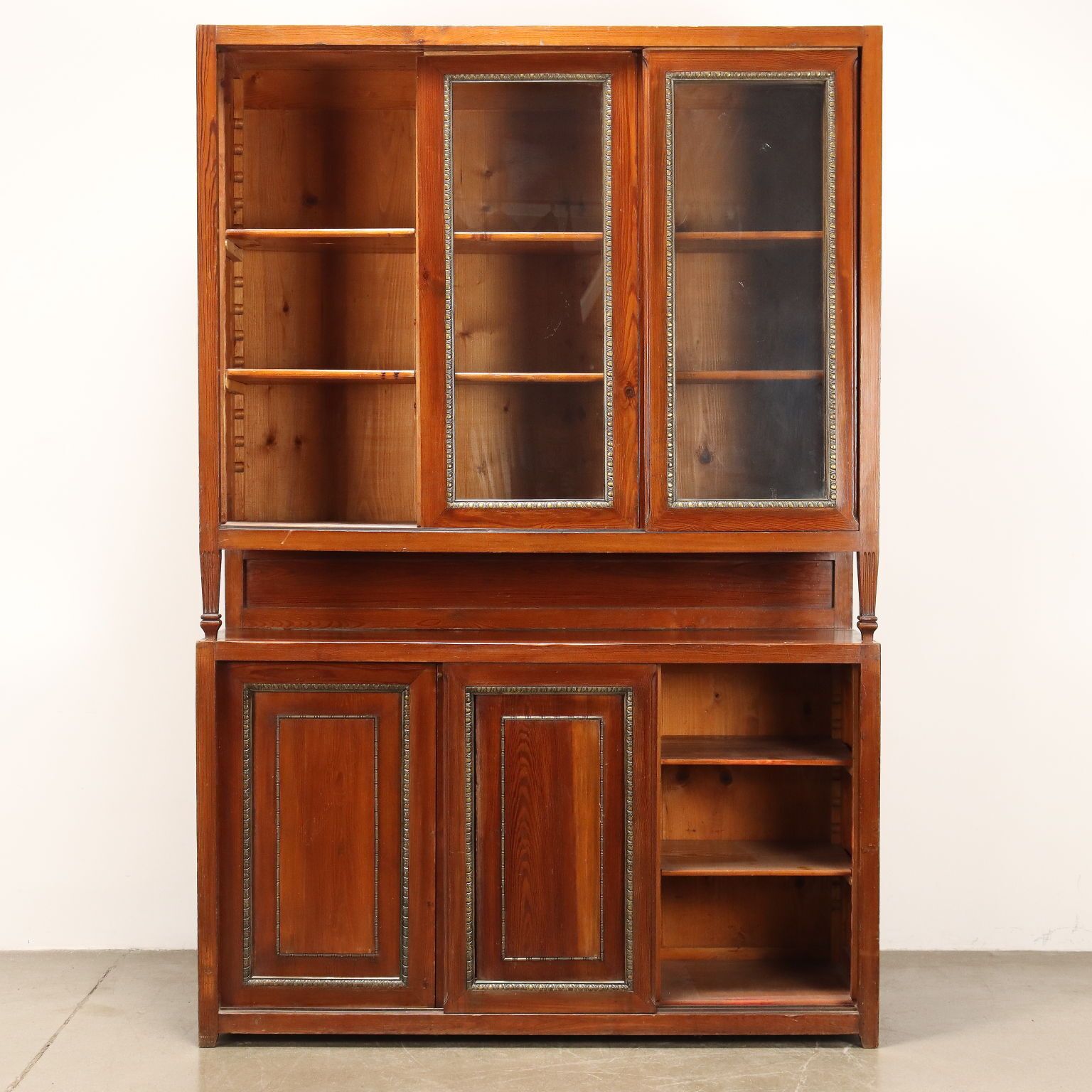 Antique Cupboard Larch Sheeth Metal Sliding Doors Italy XX Century photo 1140.0