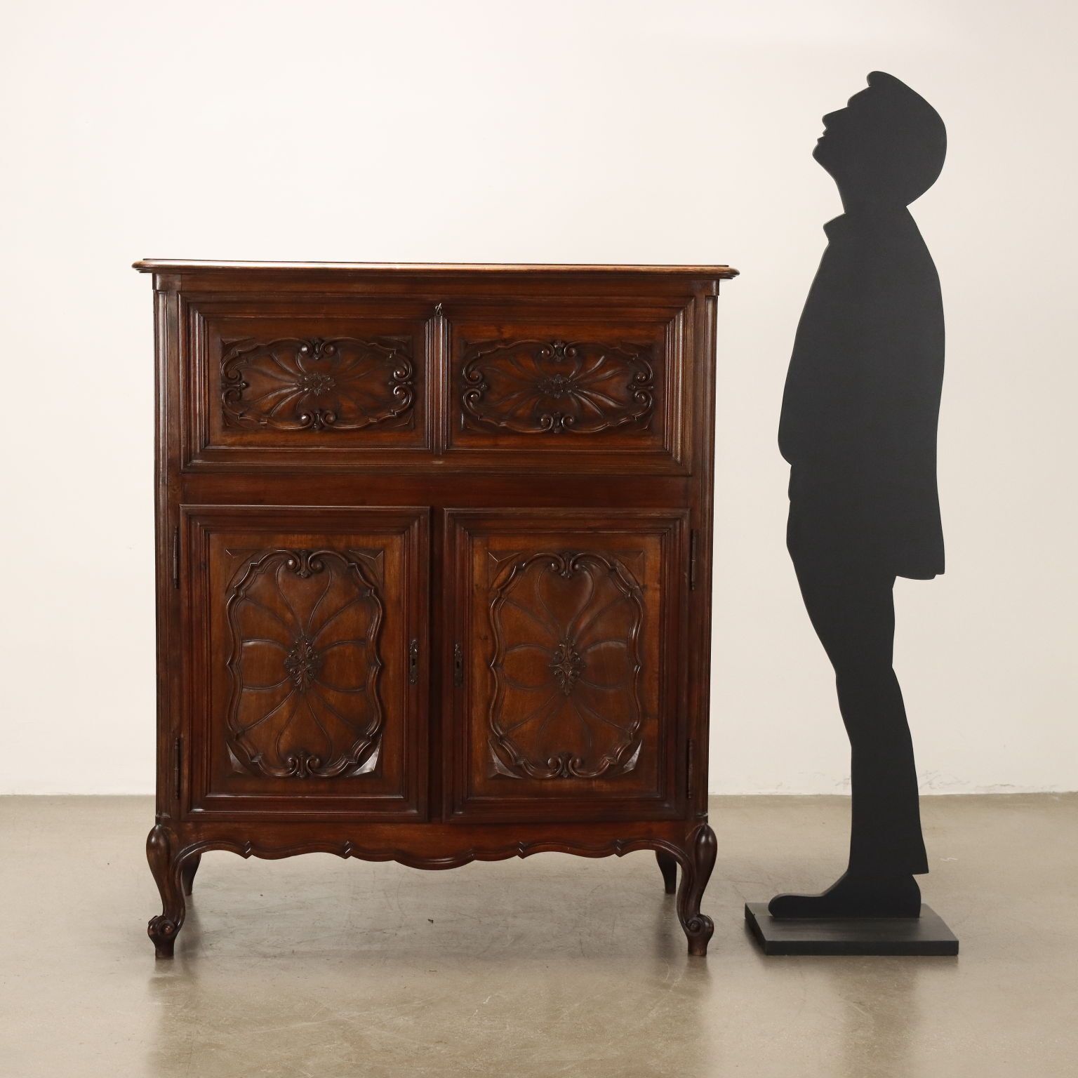 Antique Cupboard Provencal Style Walnut Piedmont XX Century photo furniture