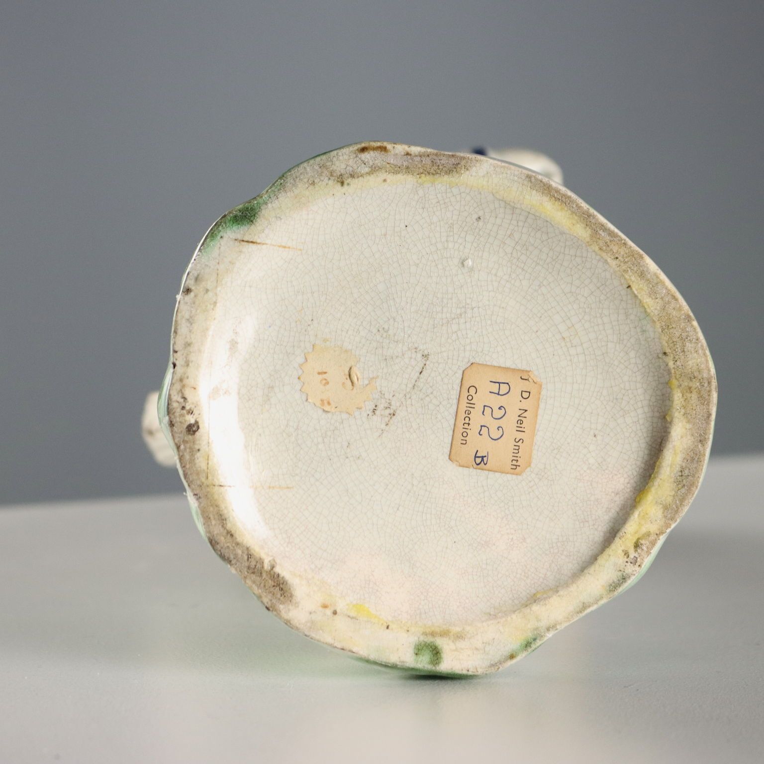 photo furniture Antique Jug Toby Ceramic Staffordshire Manufacture XIX Century