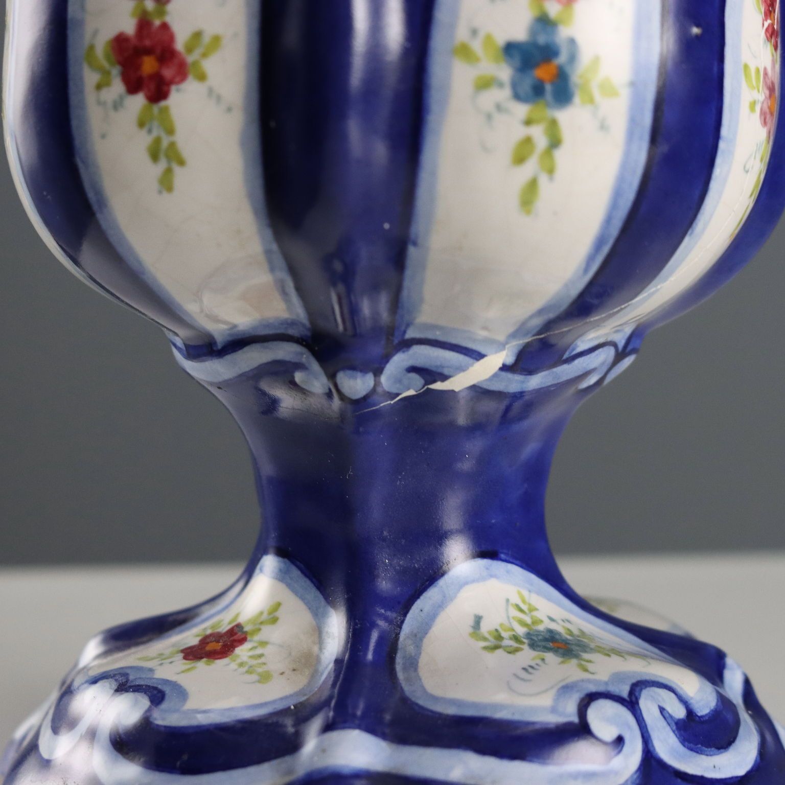 photo for sale Antique Pharmacy Jug Ceramic F.Lli Minardi XIX Century