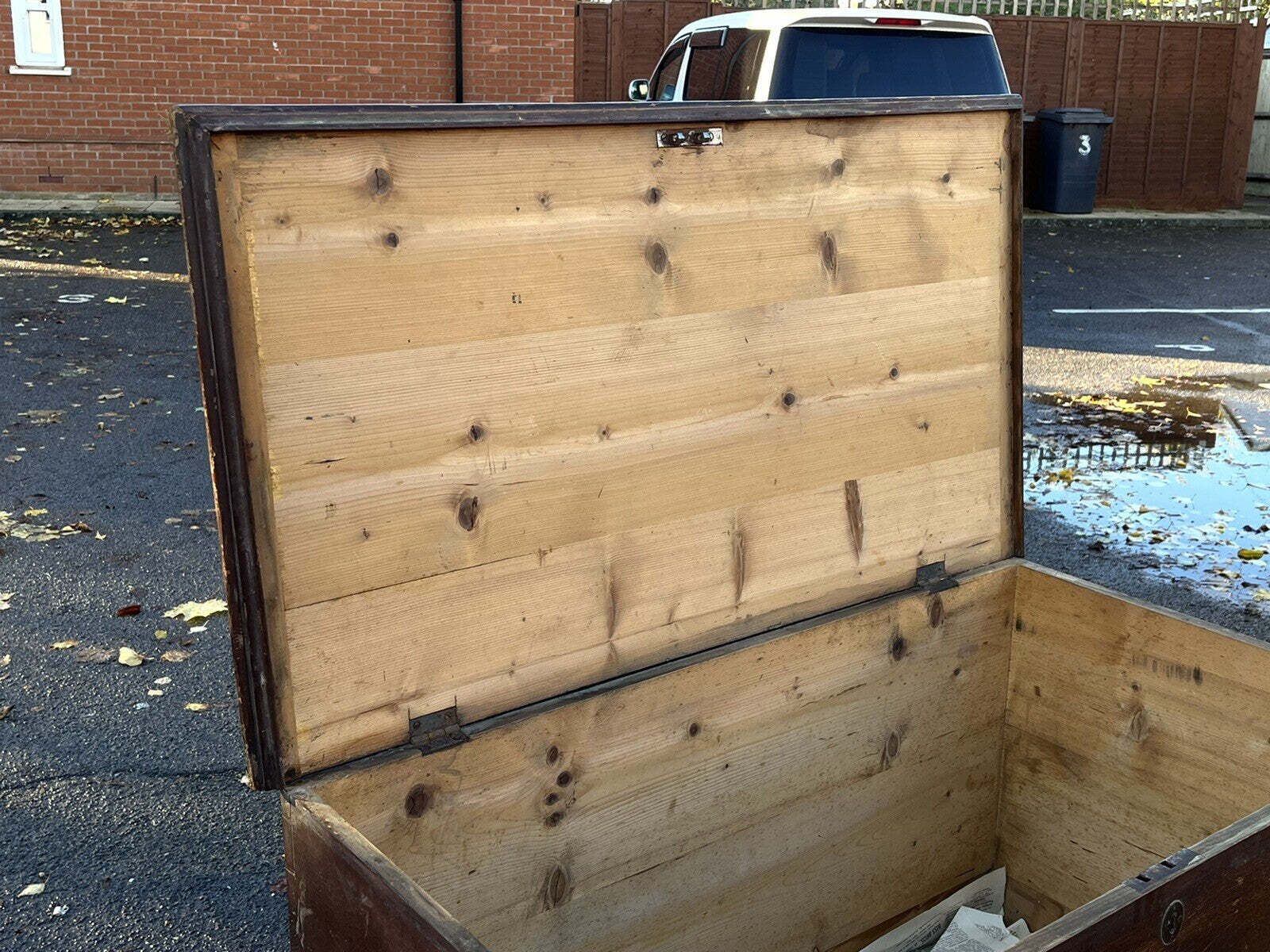 photo furniture Georgian Pine Trunk / Chest, 2 Drawers, Large In Size. Lots Of Storage.