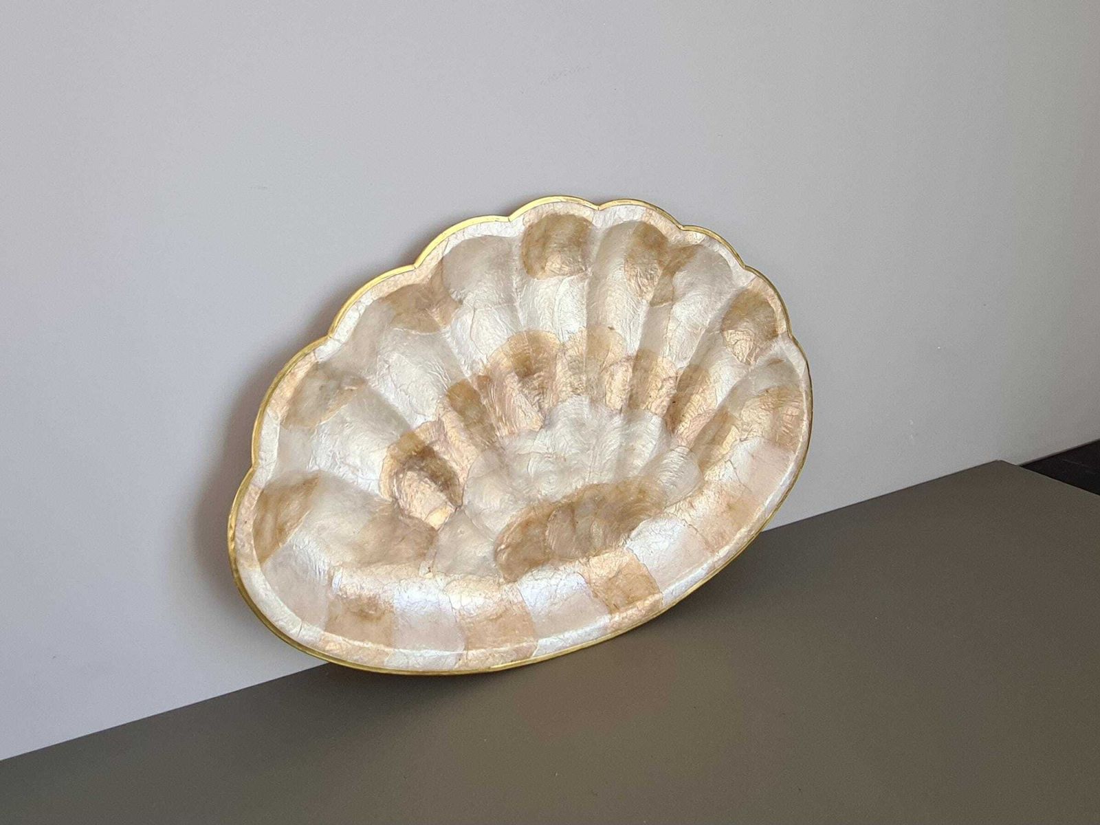 Vintage Mother Of Pearl And Gold Plated Trinket Dish – 1970s Seashell Decorative Dish – Retro Chic Trinket Tray photo Home Decor