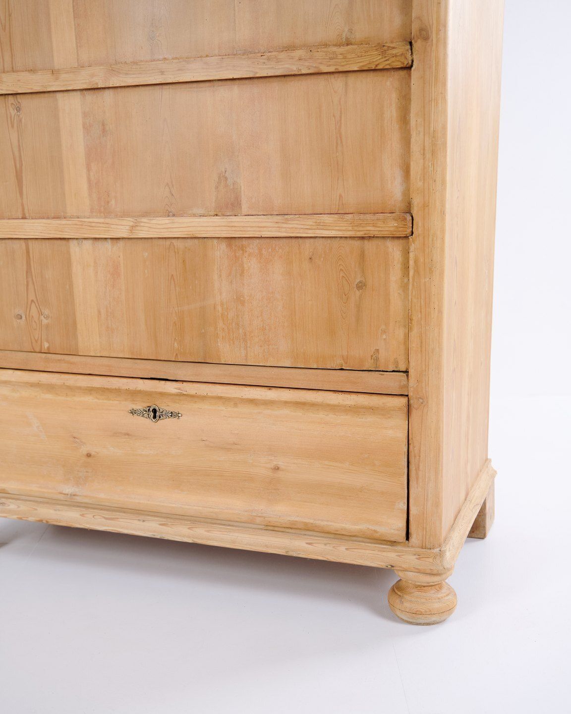 Chamber Cabinet Round Legs   Pine Wood Drawer   1900s photo buy