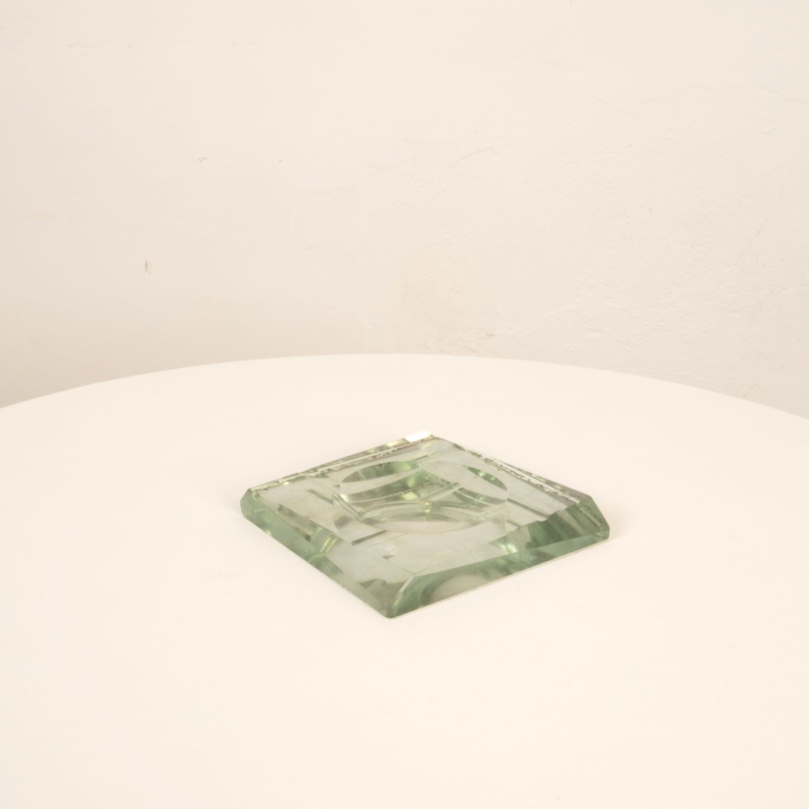 Home Decor Crystal Ashtray Designed By Pietro Chiesa For Fontana Arte 1940 photo