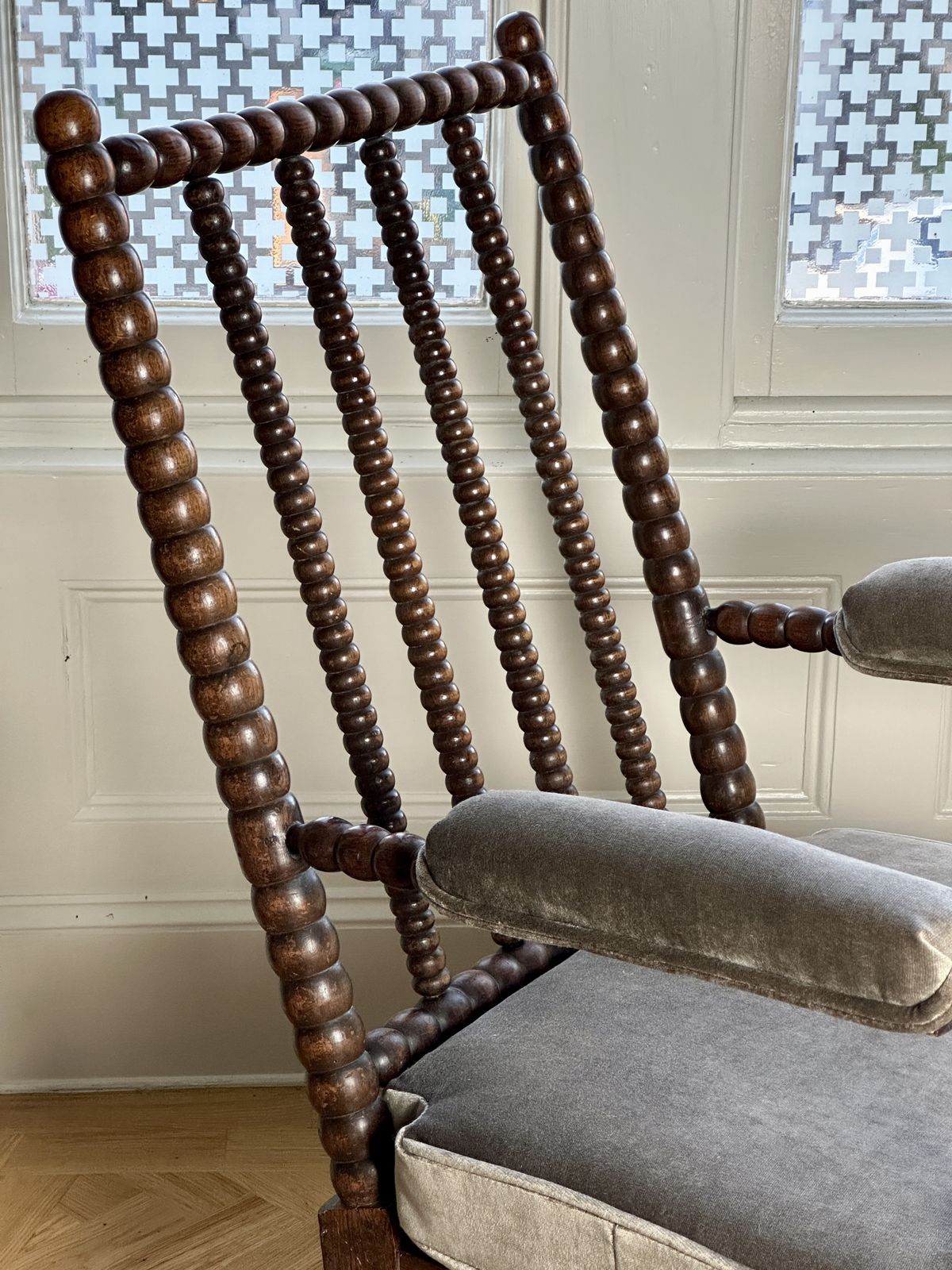 photo furniture 19th Century English Bobbin Armchair With Cane Seat