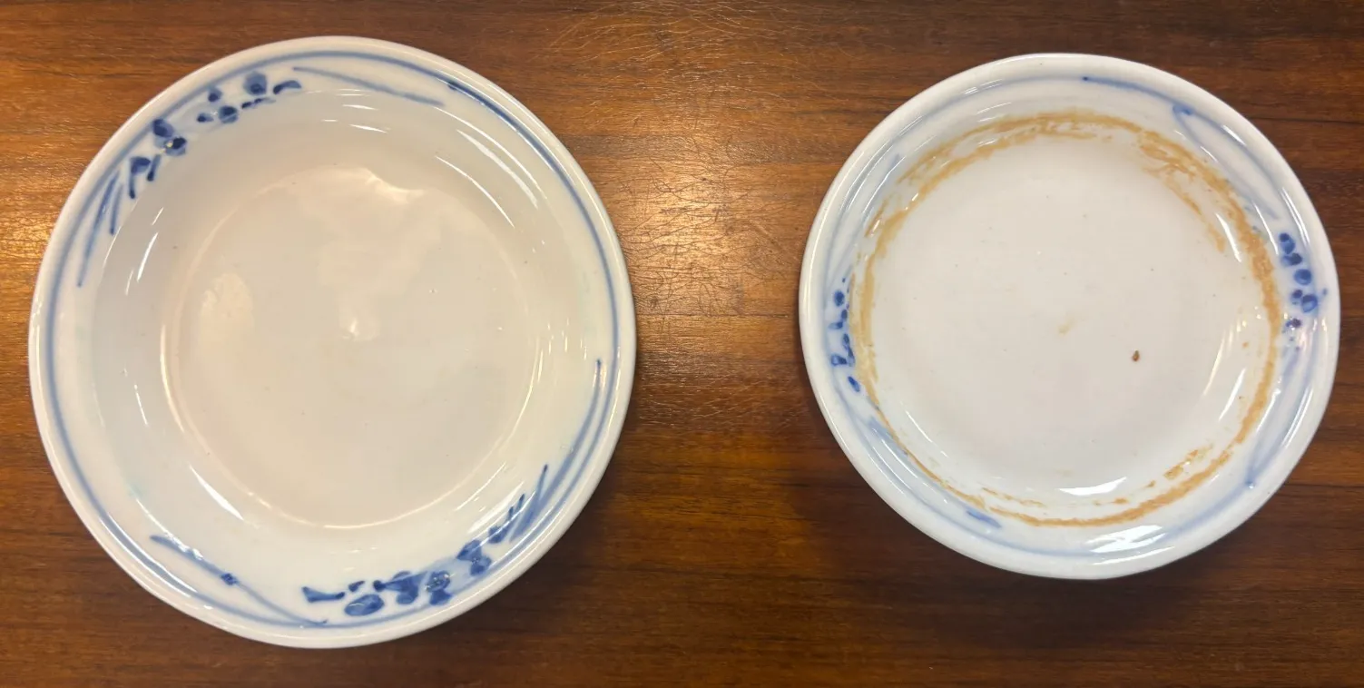 photo vinterior Vintage Set Of 5 Chinese Graduating Blue & White Plant Pots & Saucers