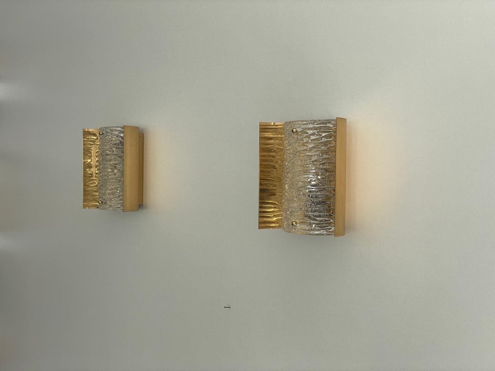 Crystal Glass And Brass Curve Backplate Pair Of Sconces, 1960s, Germany photo for sale