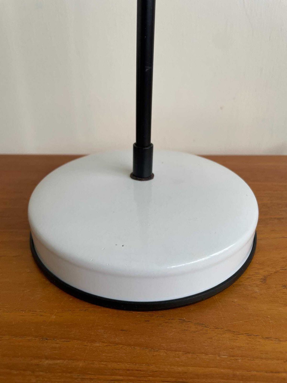 Vintage 80s Italian Veneta Lumi Nuova Task Desk Modernist Table Lamp Black White photo 175.0
