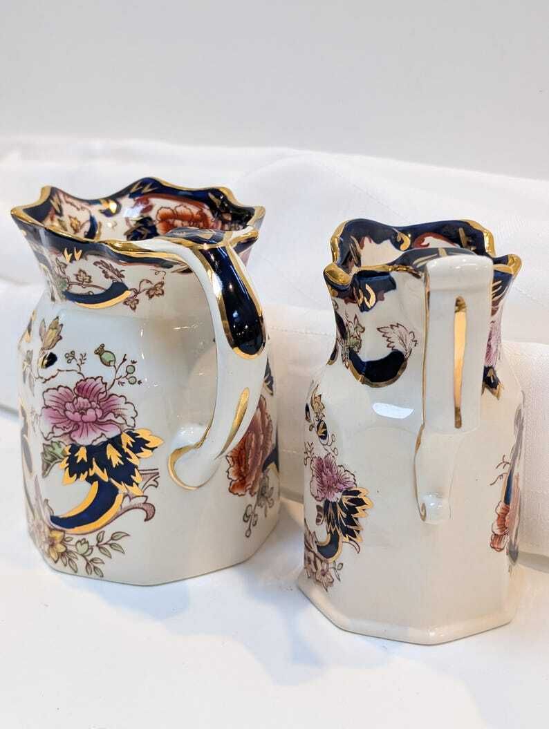 Pair Of Vintage Masons Ironstone Blue Mandalay Fenton Jugs In Amazing Condition. photo Home Decor