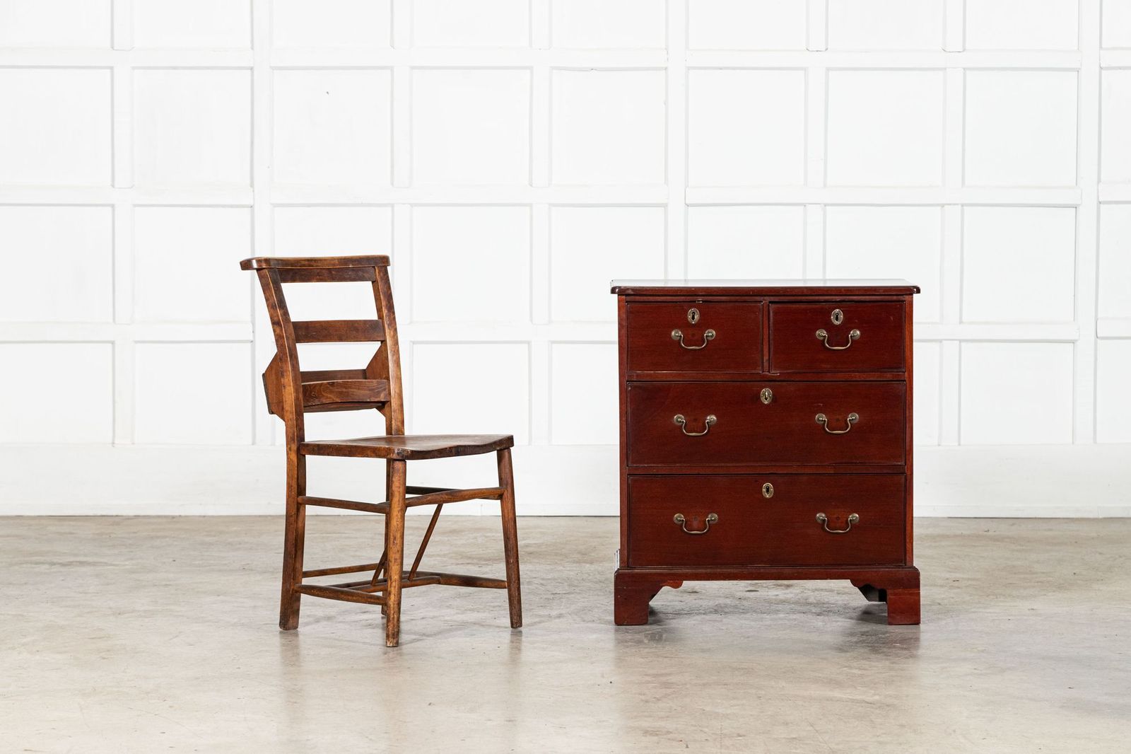 George II Mahogany Chest Drawers photo furniture