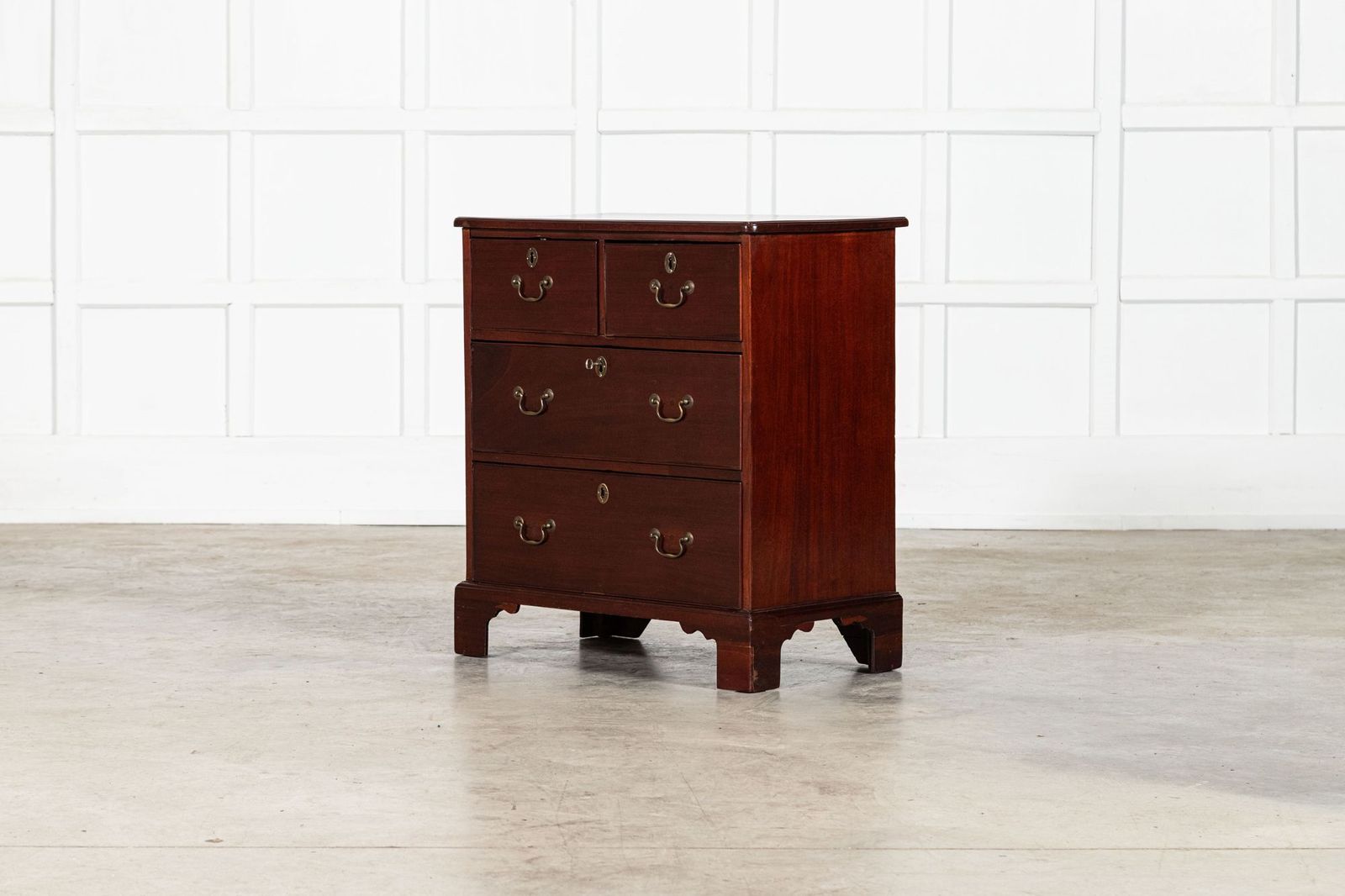 George II Mahogany Chest Drawers photo for sale