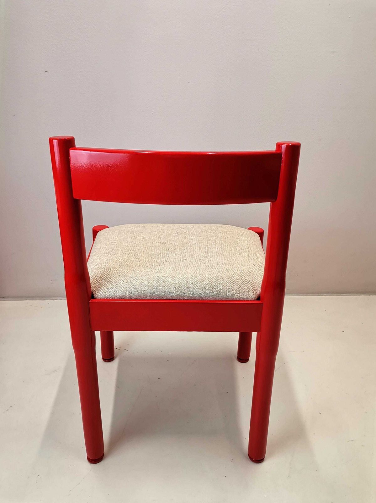 Set Of 8 Red 'Carimate' Dining Chairs Designed By Vico Magistretti / Midcentury Italian Upholstered Kitchen Chairs photo buy