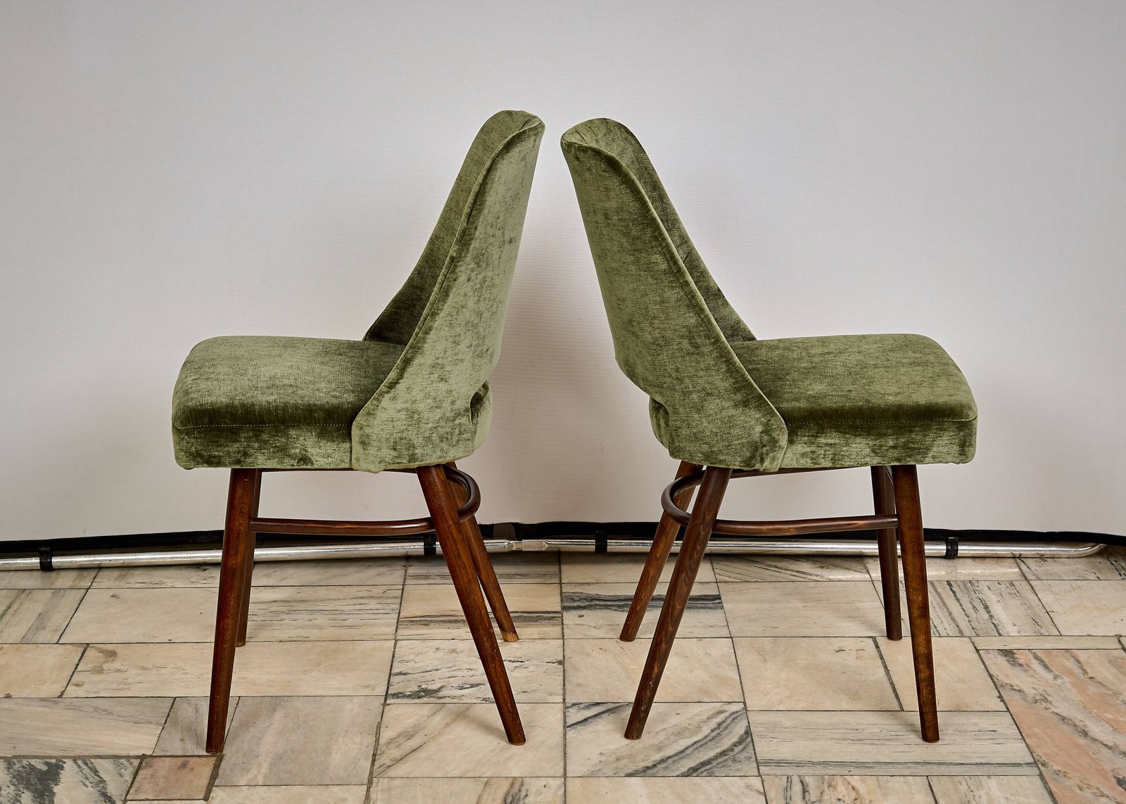 photo buy Set Of Four Chairs Designed By Radomir Hoffman, Ton Czechoslovakia, 1960s.