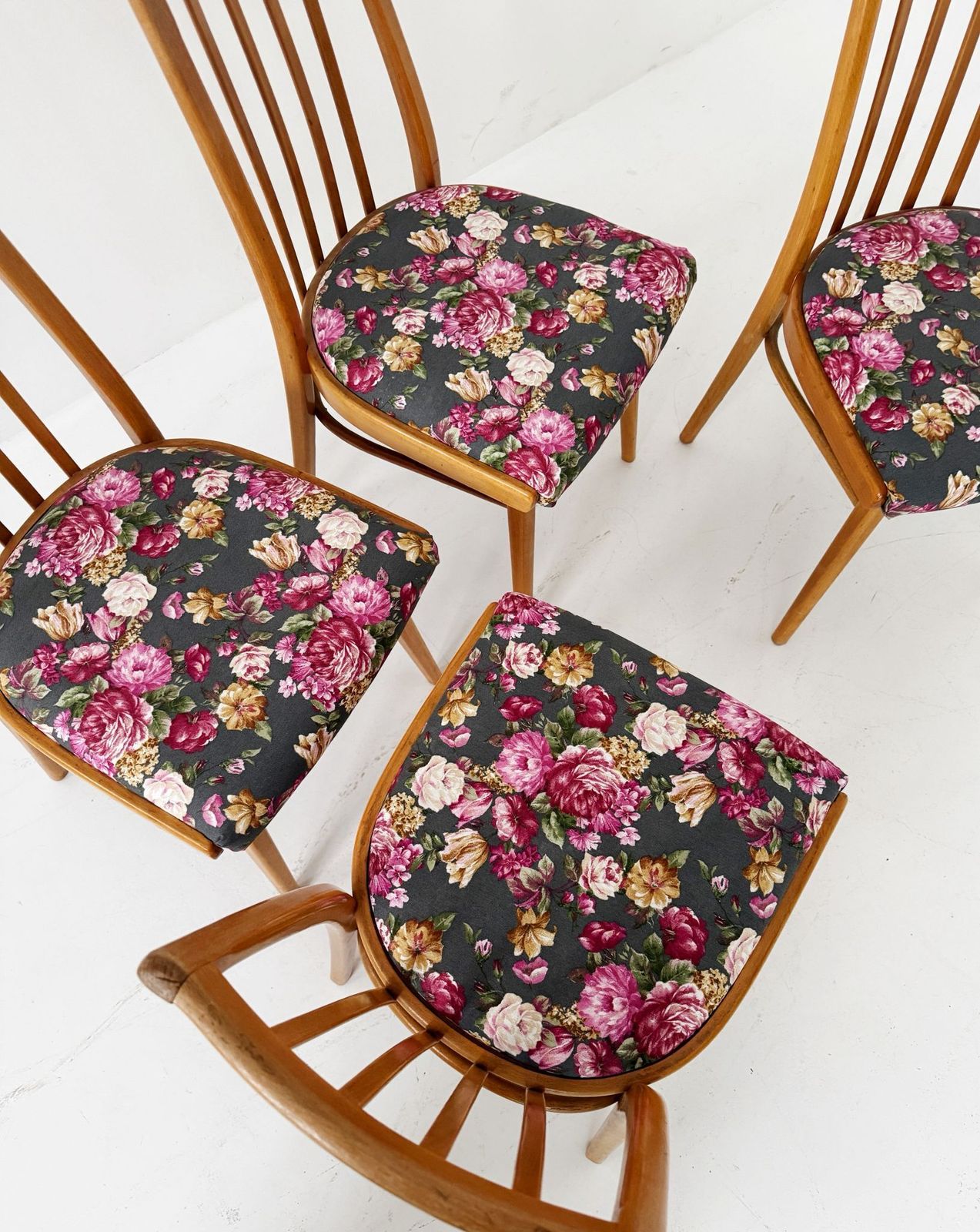 Set Of 4 Czech Chairs, 1960s – New Upholstery photo for sale