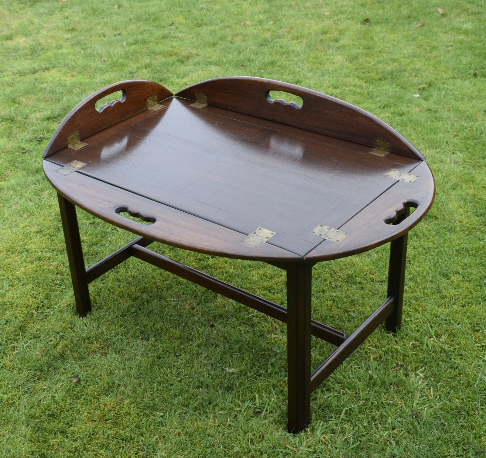 photo furniture Early 20th Century Mahogany Butlers Tray On Stand