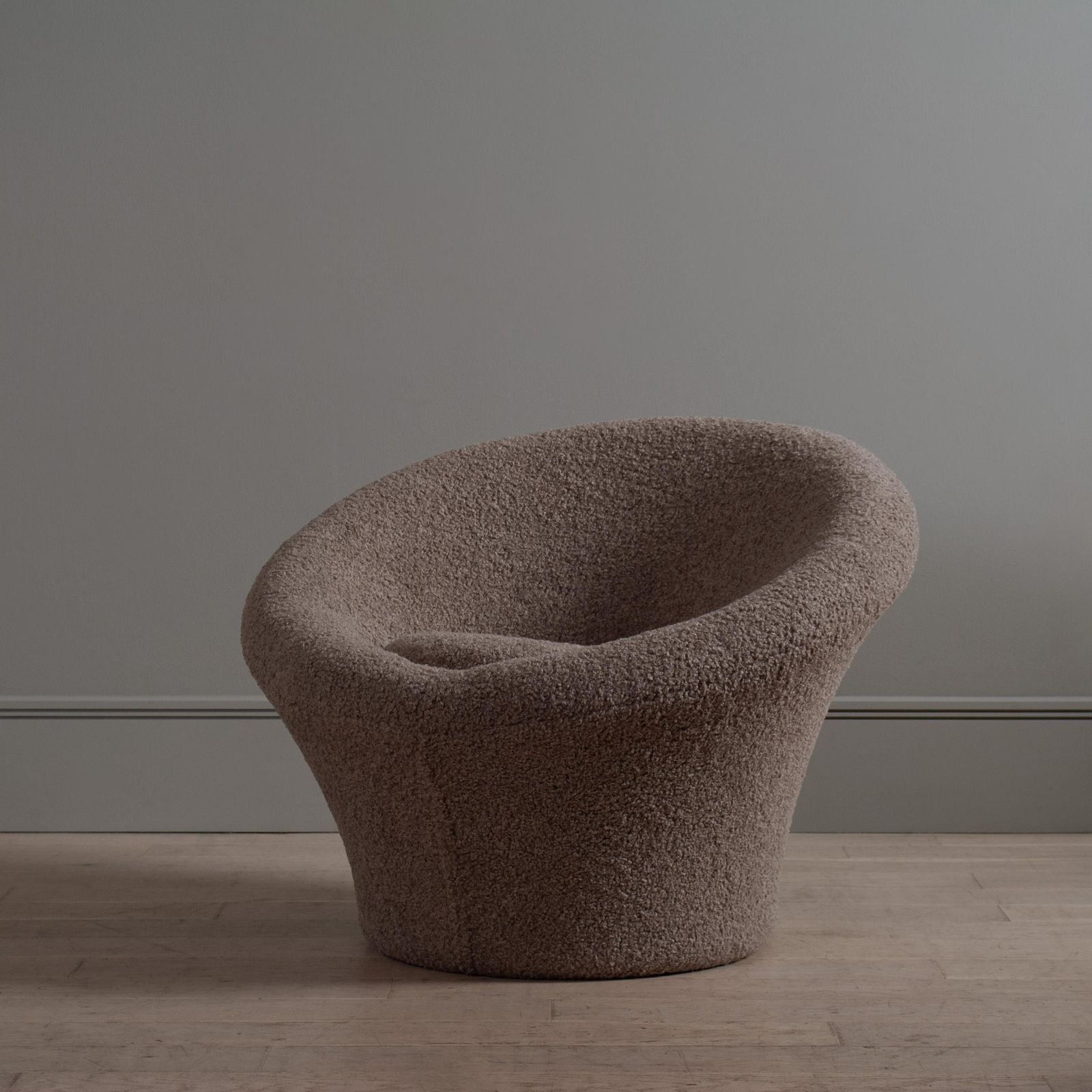 Original Pierre Paulin, Mushroom Chair, Artifort photo Furniture