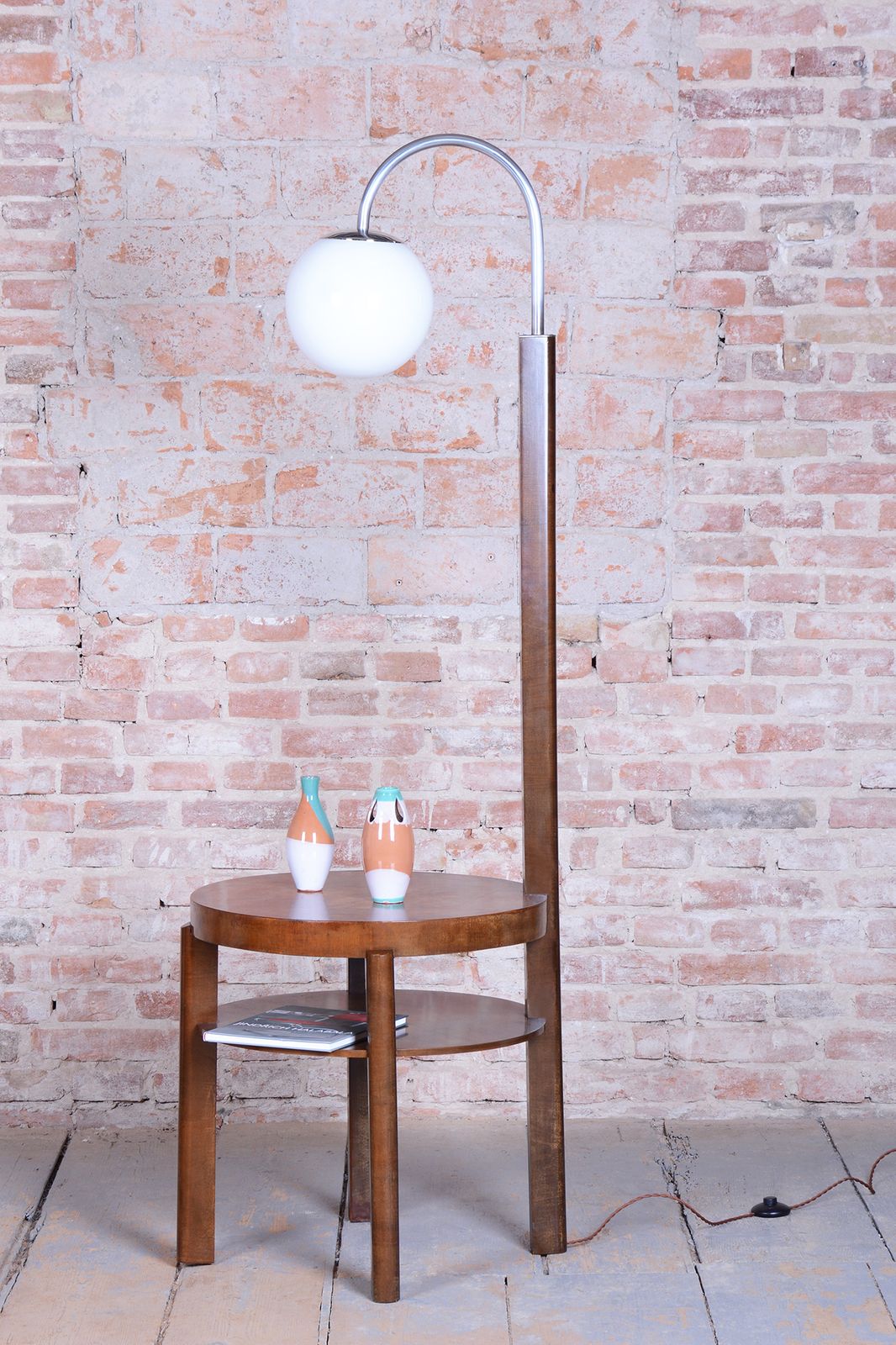 Restored Art Deco Floor Lamp, Beech, Walnut, New Electrification, Czech, 1930s photo vinterior