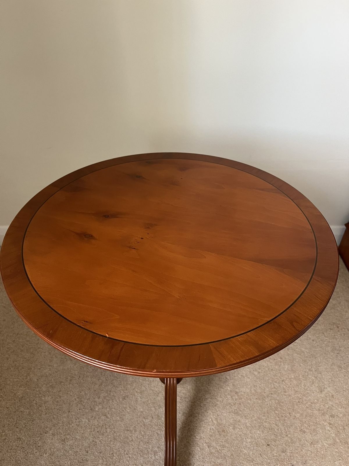 Pair Of Solid Yew Lexterten Occasional Tables – Matching 51 Cm Diameter Pieces photo buy