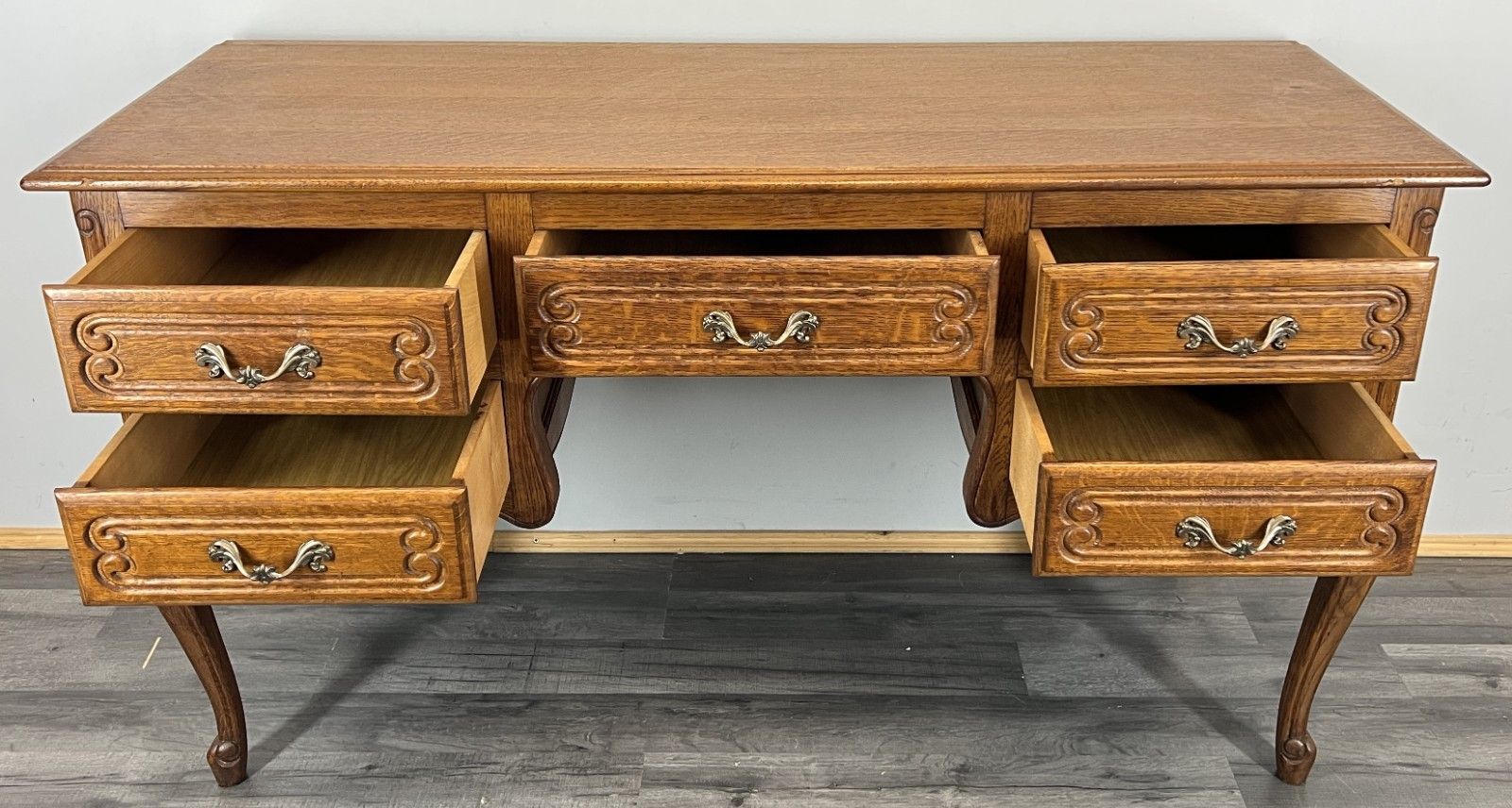 photo vinterior Cabinet Vintage French Louis XVI Style Oak Sideboard Carved Cupboard Lot 4523