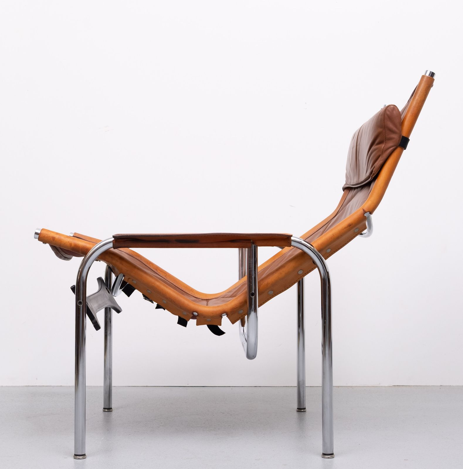 Hans Eichenberger Lounge Chair For Strases Swiss 1970er photo for sale