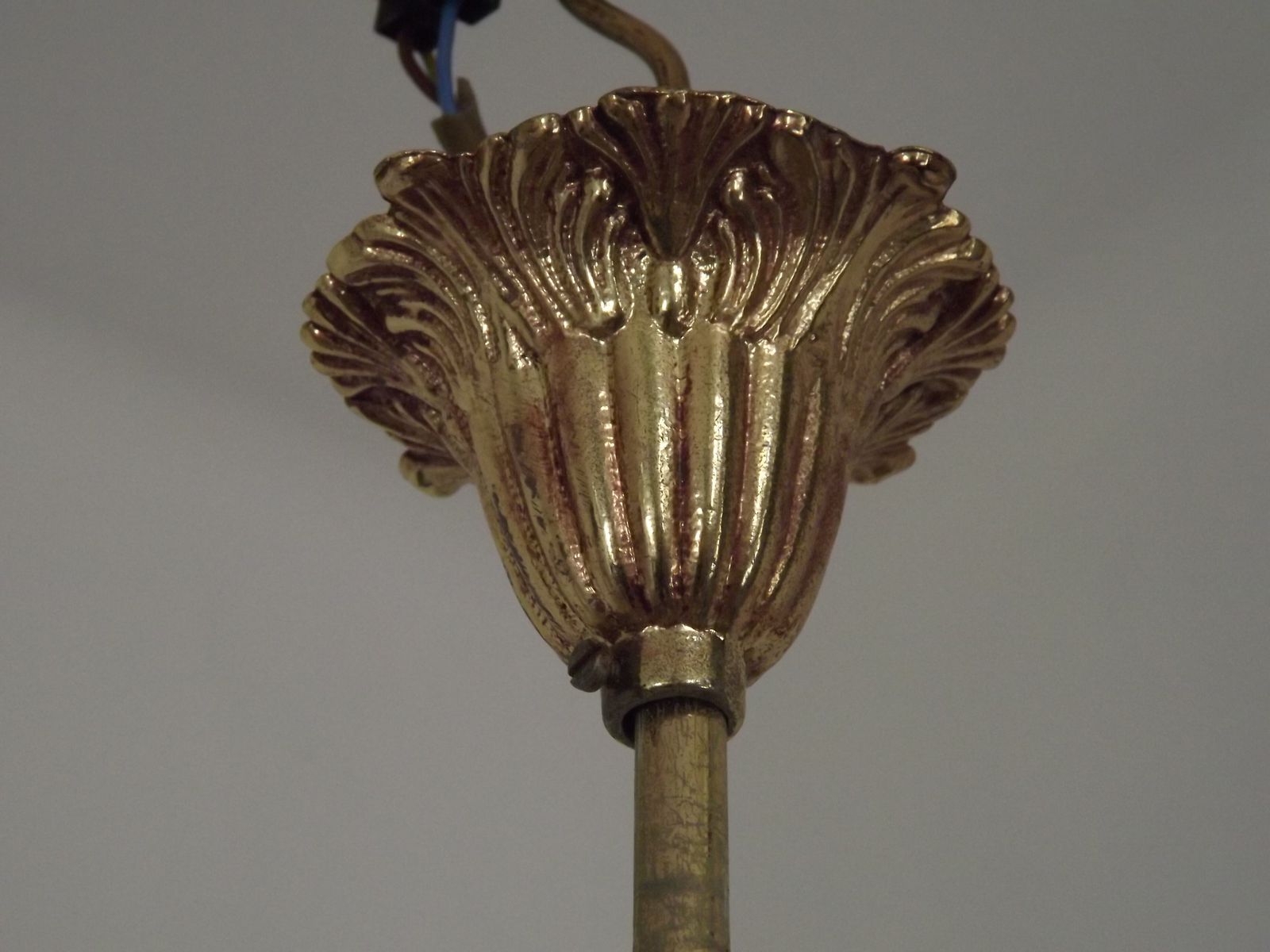 photo vinterior Lustre Montgolfier à une lumière en bronze et cristal, de style Empire français, années 1960