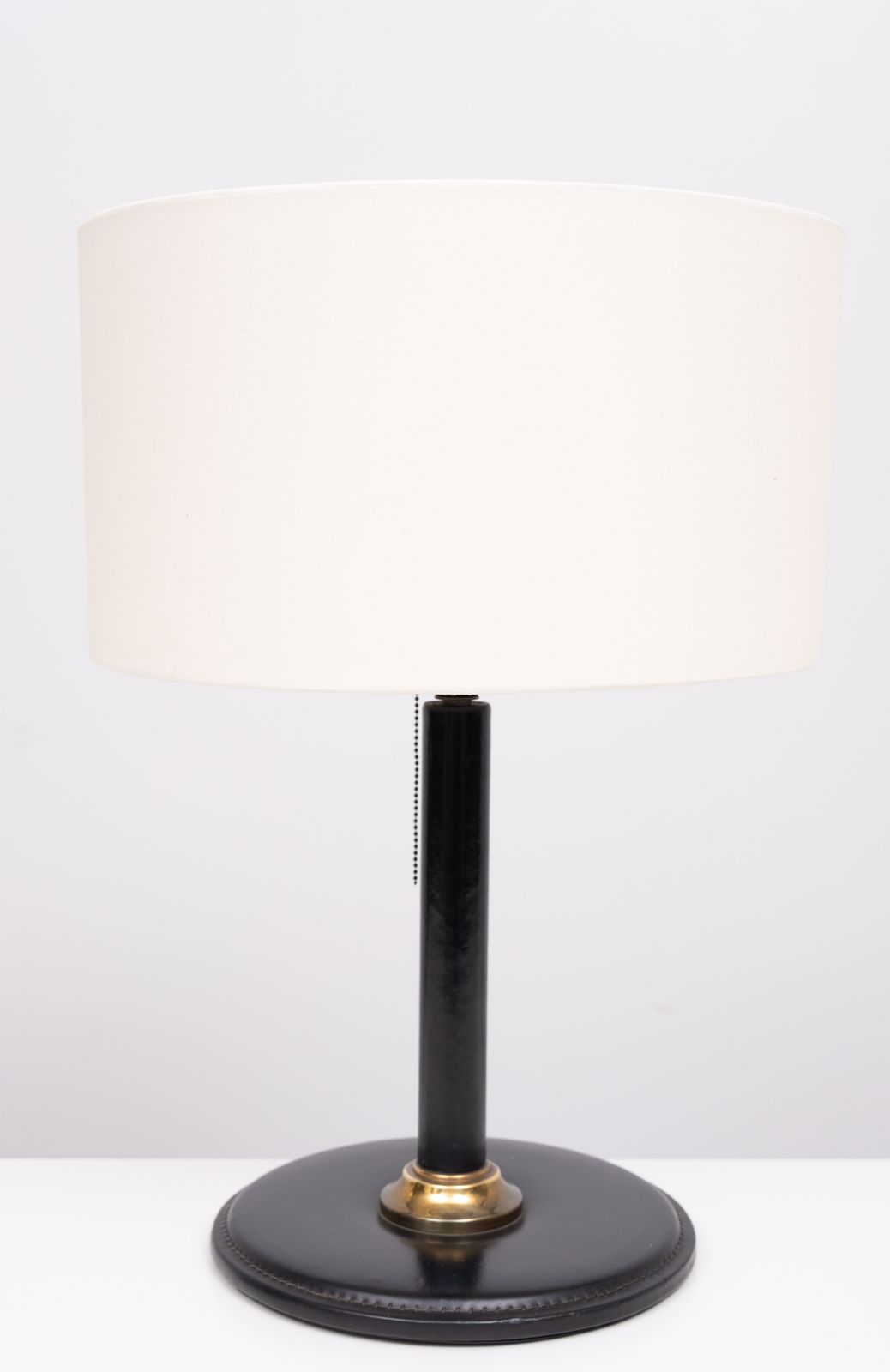 Woonaccessoires Groot Exclusief Bureauaccessoireset In Gestikt Leer – Jaren 1960, Frankrijk photo