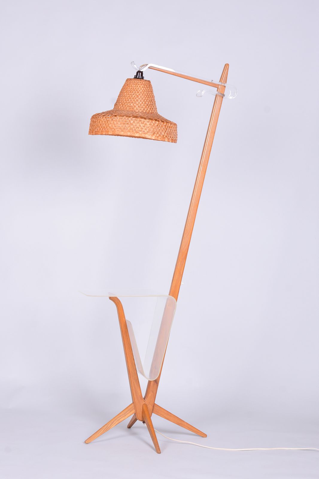 Restored Mid Century Floor Lamp, By Krásná Jizba, Beech, Rattan, Czech, 1950s