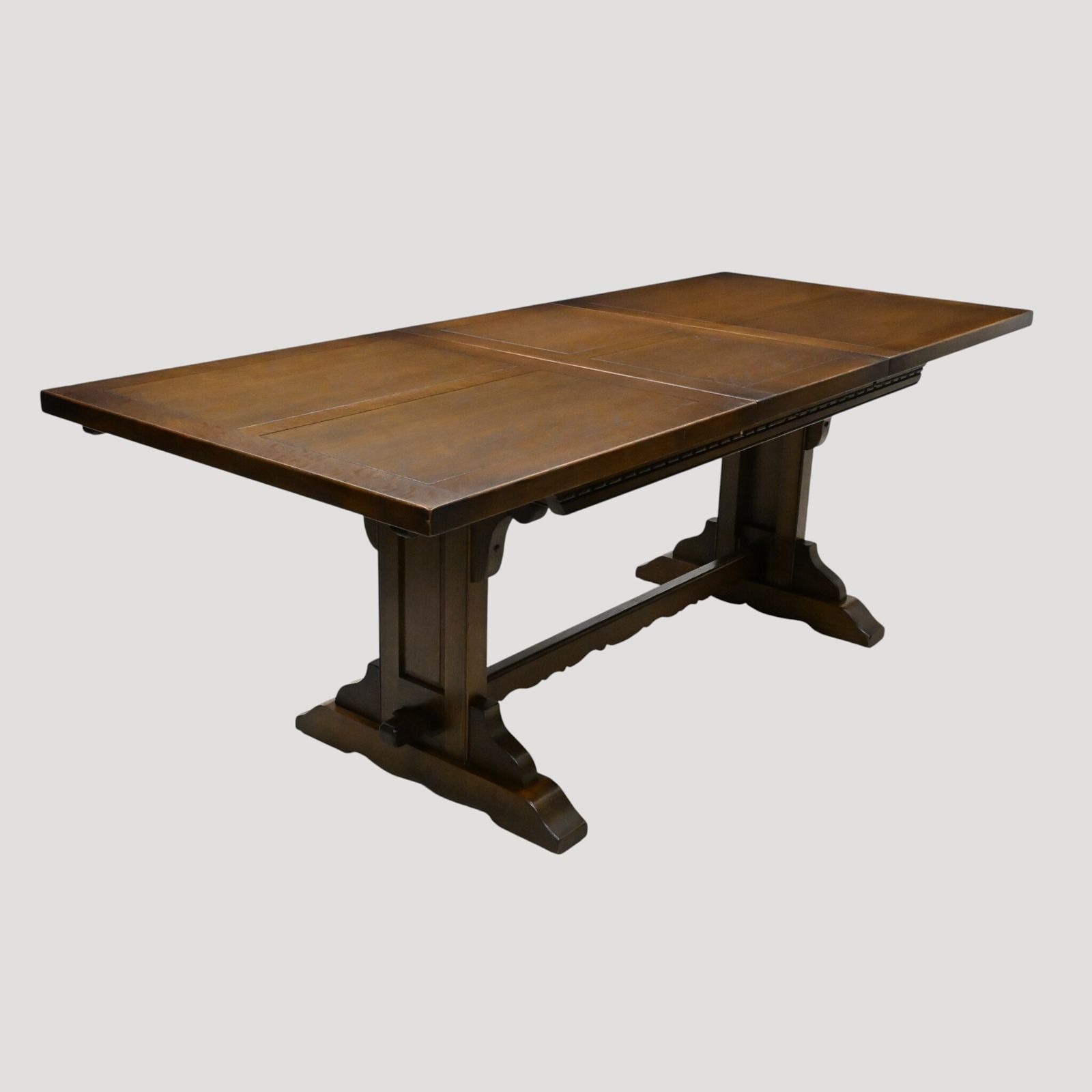 photo buy Old Charm Richmond Oak Extending Dining Table Light Oak Finish Free Uk Delivery